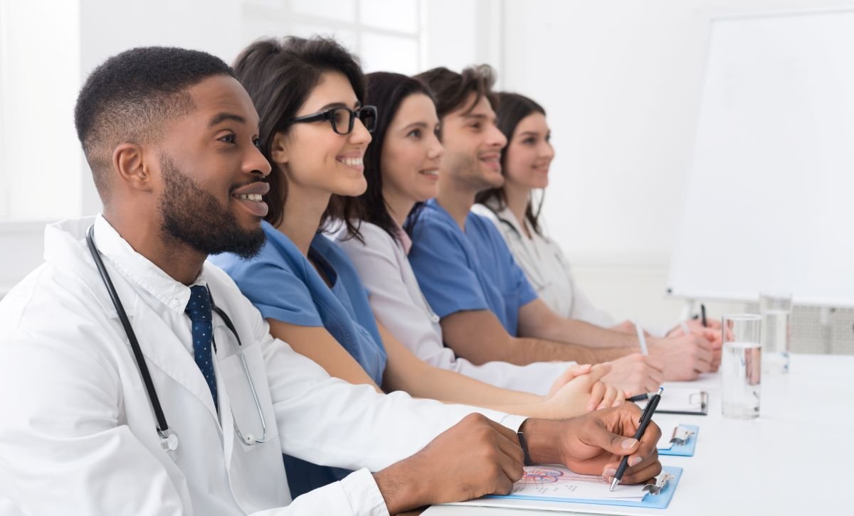 Senator Gómez Highlights $500k Workforce Grant to Expand Health Care Career Pathways