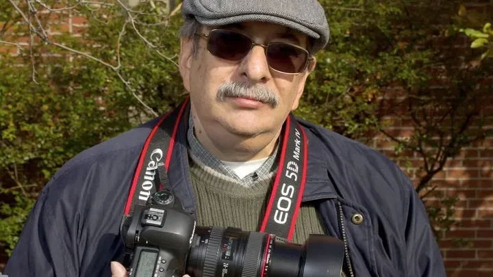 Senator Gómez Honors Legacy of Photographer Ed Cohen on Senate Floor