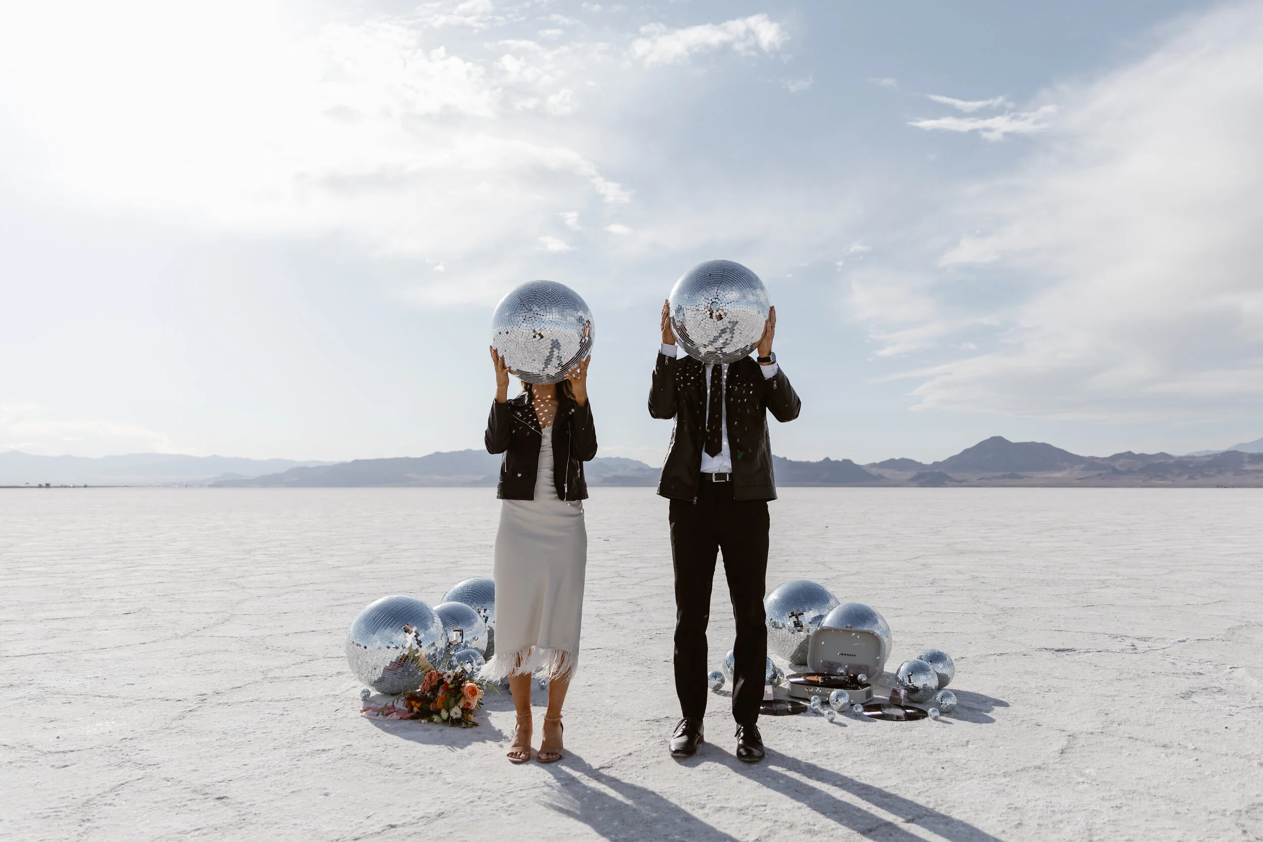 Edgy Bonneville Salt Flats Elopement | Utah Bonneville Salt Flats Elopement Photographer