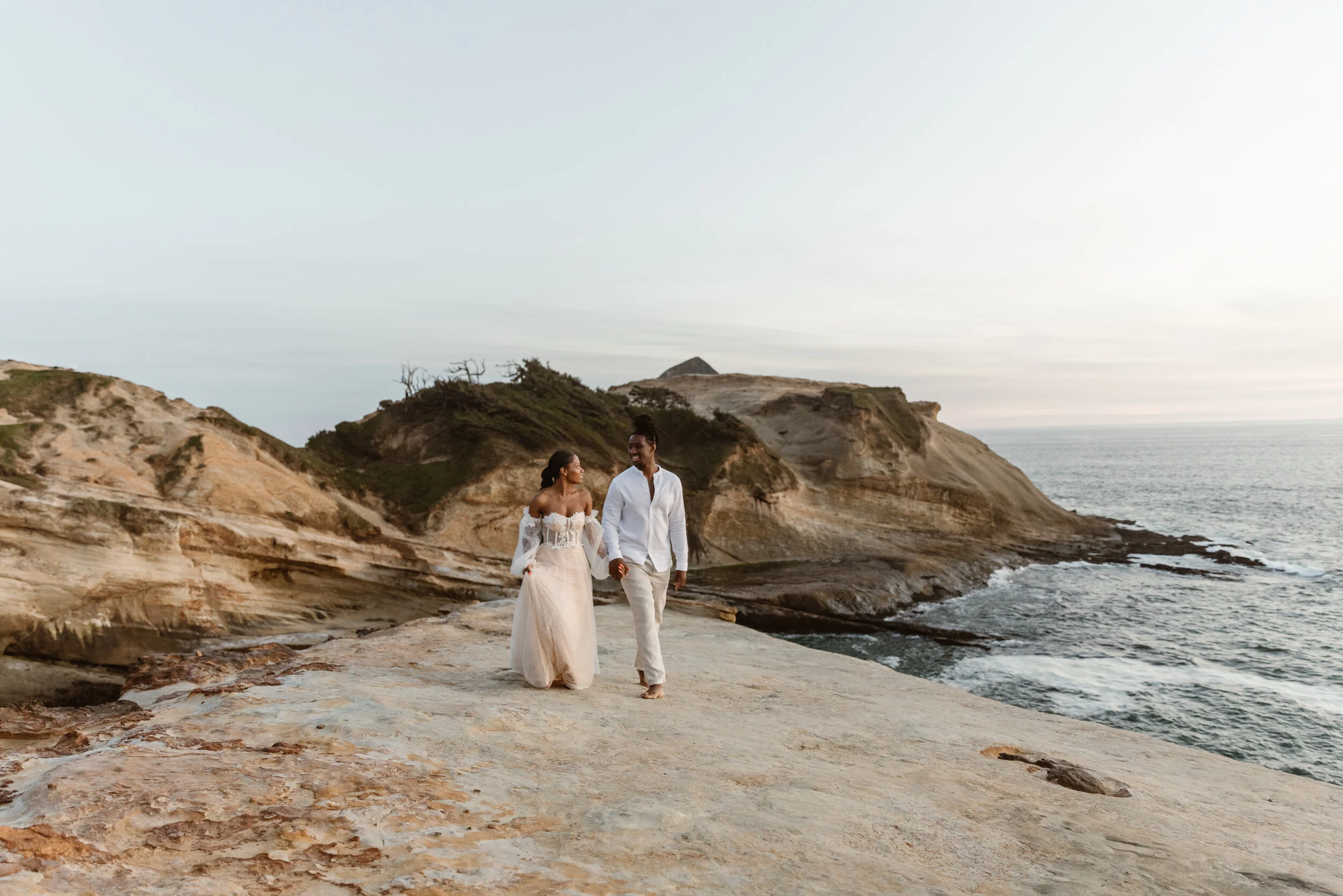 Pacific City Elopement | Oregon Coast Elopement Photographer 