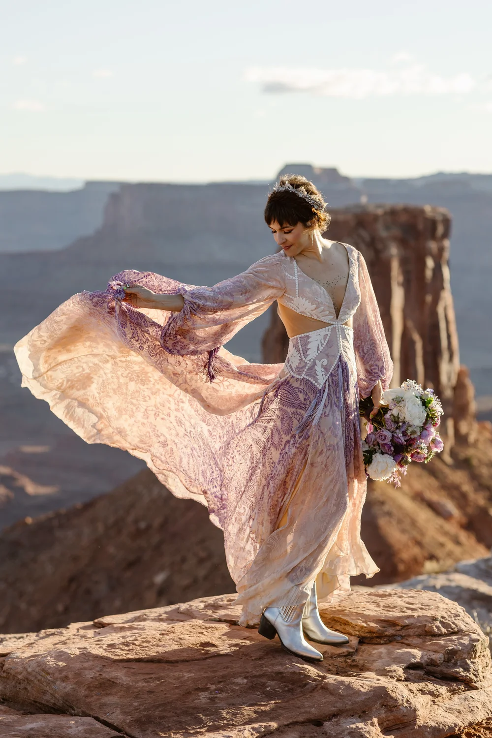 How To Pick The Perfect Elopement Dress Adventure Elopement Photographer