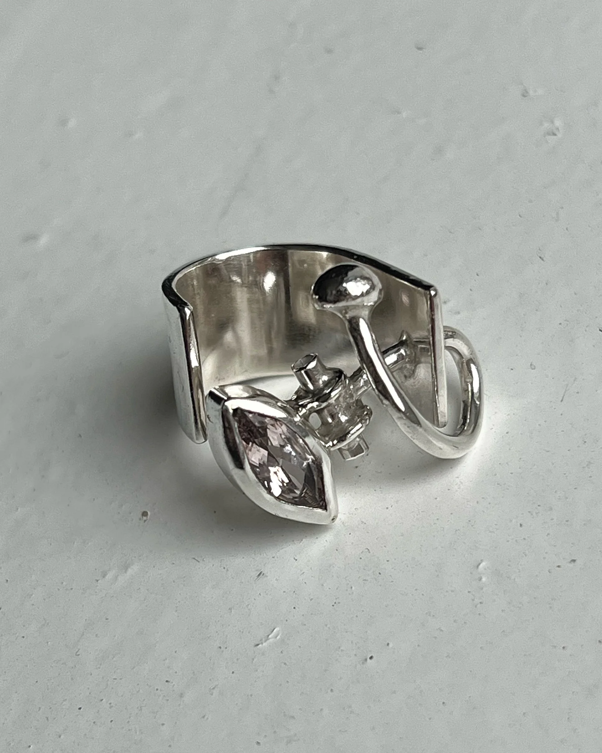 GOOFY MORGANITE RING