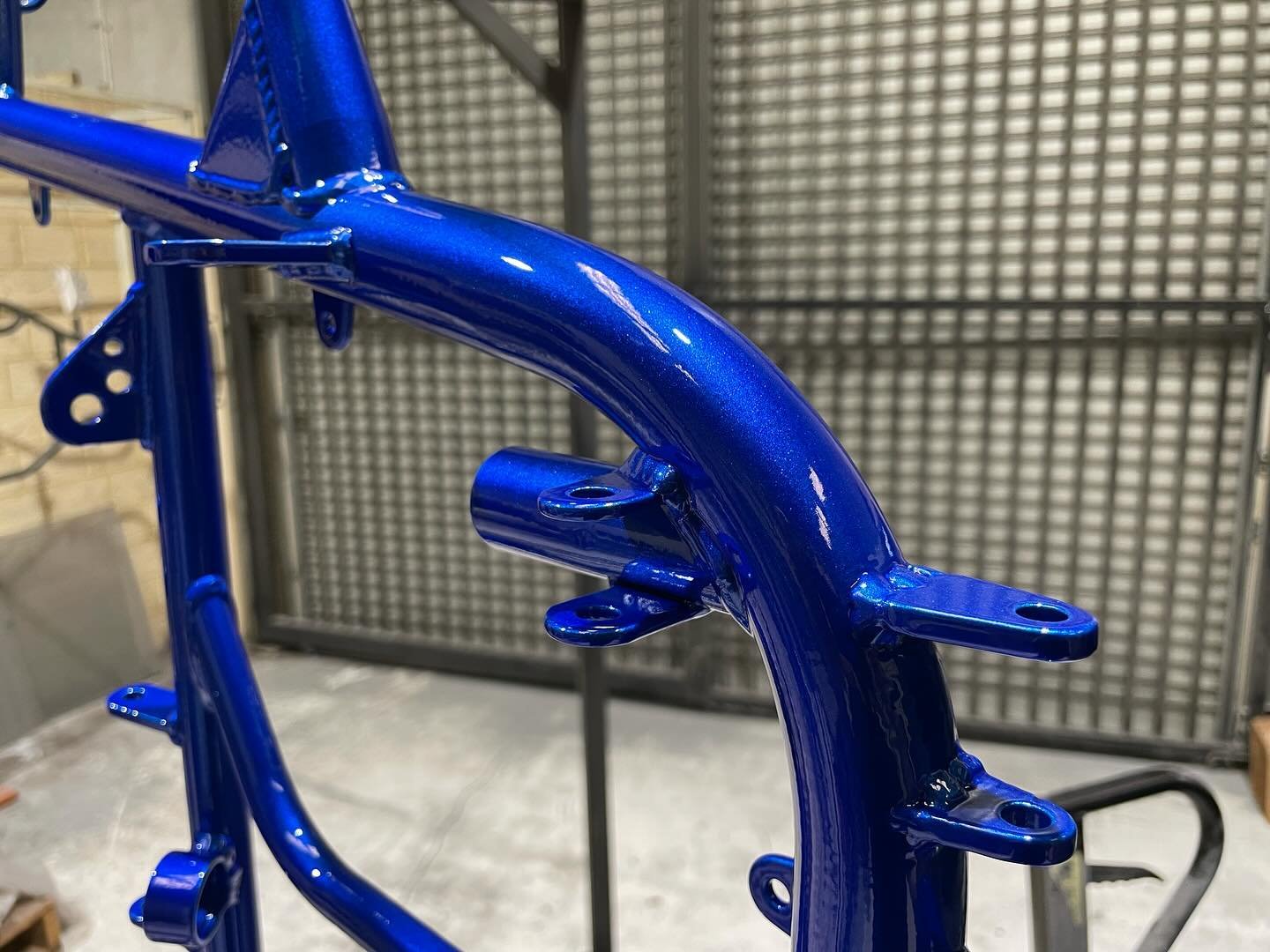 Go kart frame in Illusion Blueberry 💙
#epicpowdercoating #needpowdercoating #powdercoatingporn #powdercoatinglife #powdercoatingnation #powdercoatingwork #qualitypowdercoating #precisionpowdercoating #showoffpowdercoating #extremepowdercoating #spec