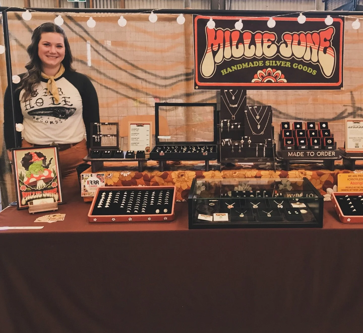It&rsquo;s that time of year again! @outontheweekend, or Country Christmas as we like to call it, is tomorrow! I'll be there slinging my handmade cosmic jewels, so come hang out and say hi!