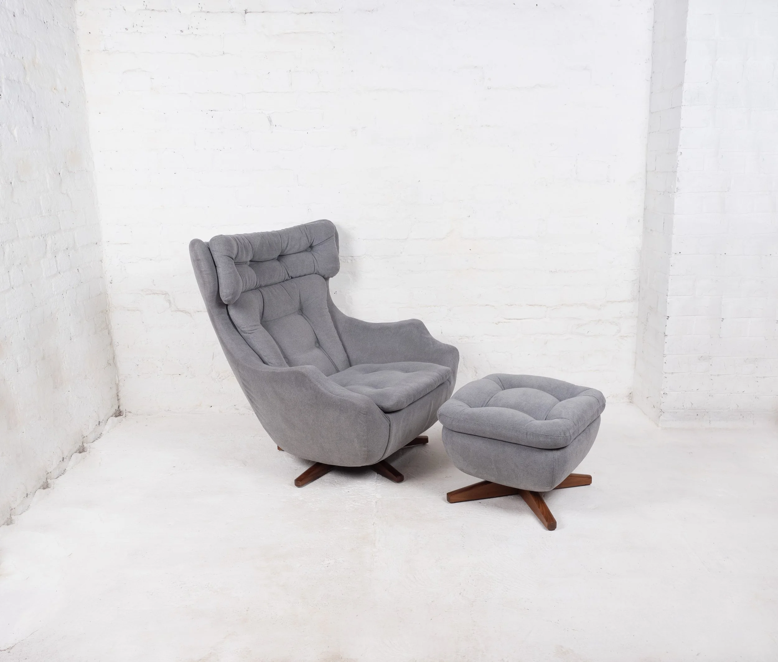 Mid Century Parker Knoll Statesman Chair & Footstool