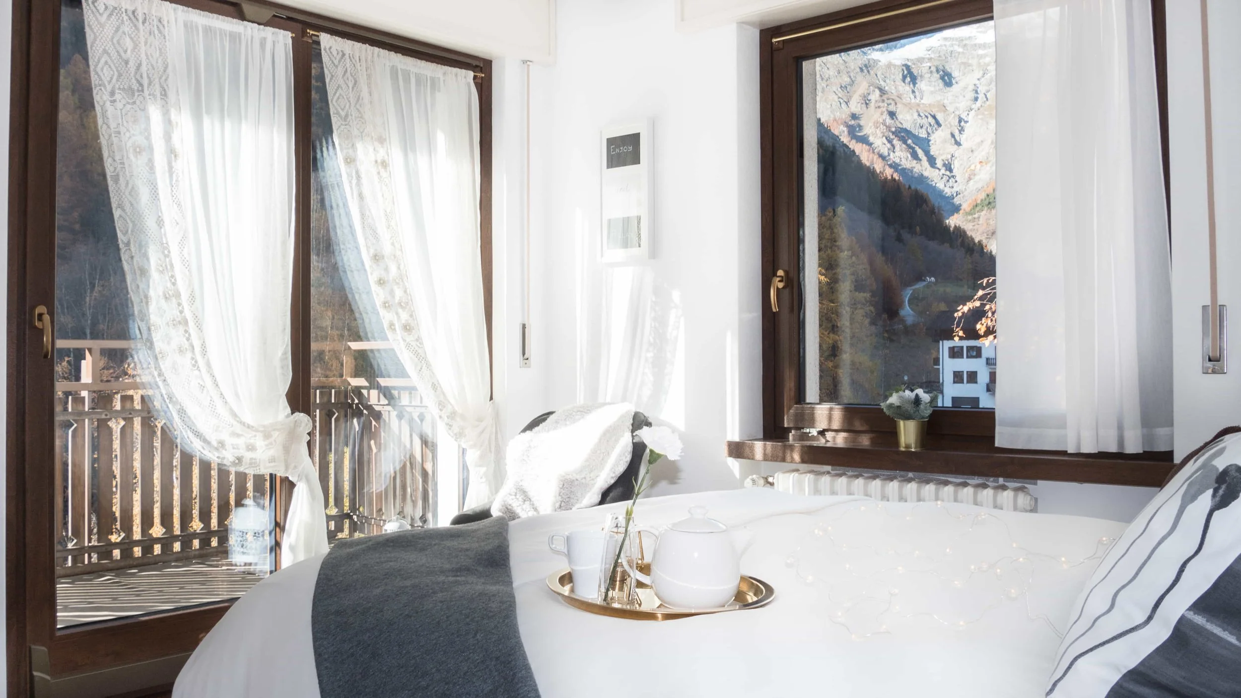 FOTO CASA COURMAYEUR - camere-1.jpg