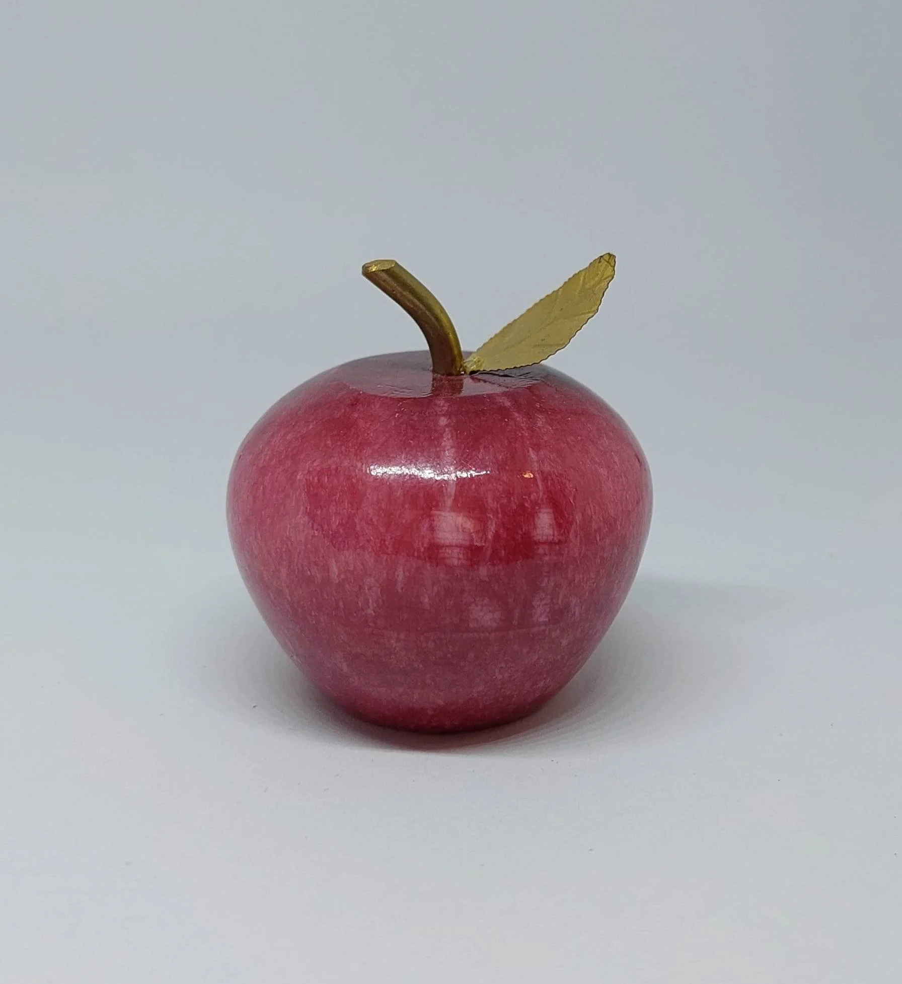 Polished Red Onyx Apple