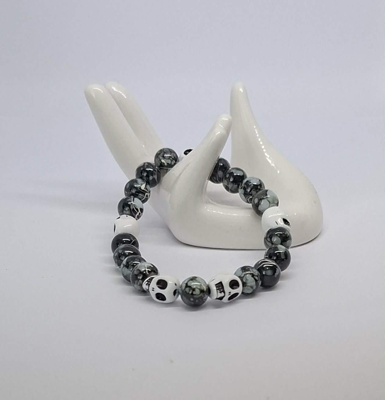 Skull bead bracelet