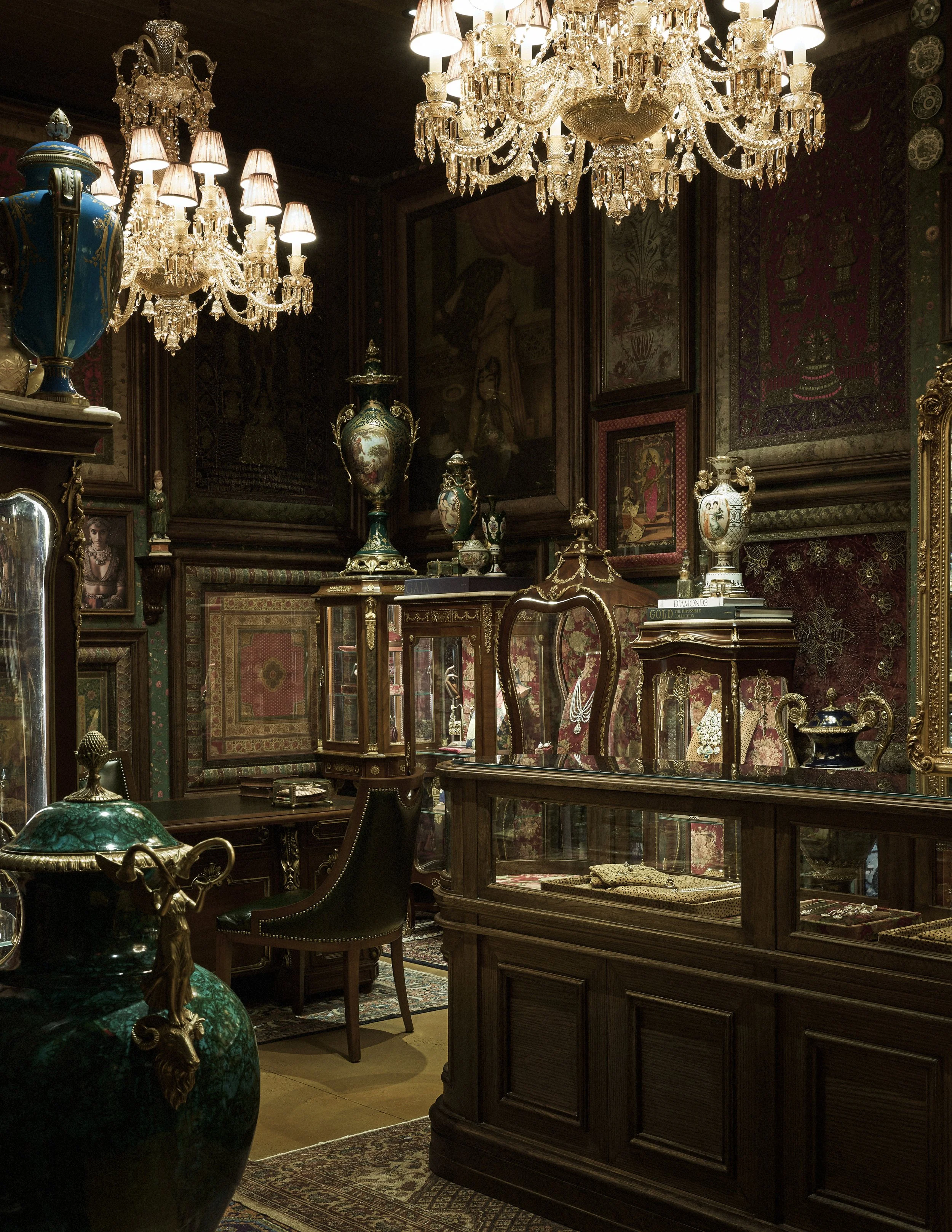 Sabyasachi, New York, NY — Aurora Lampworks Inc.