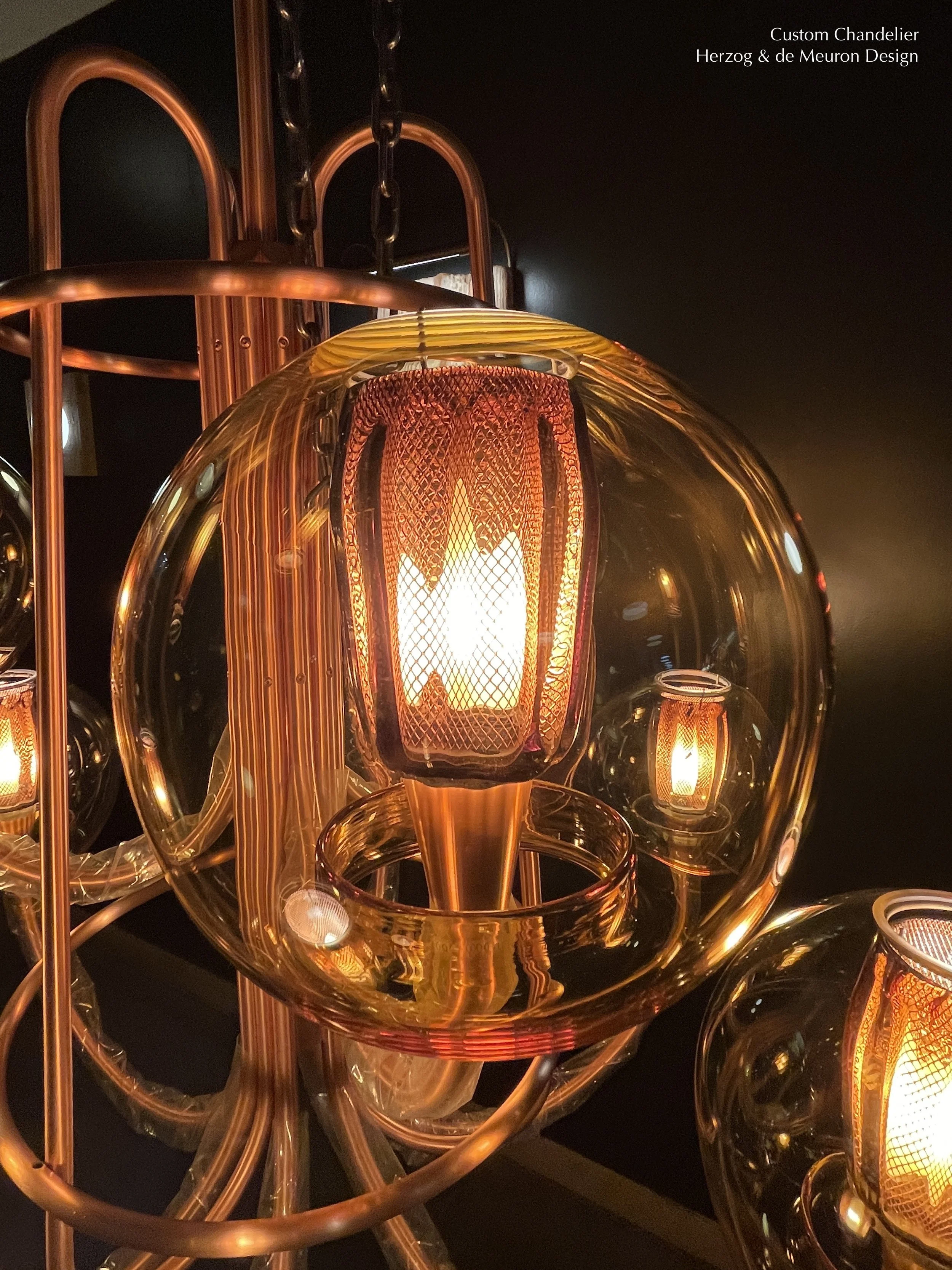 HdM custom chand.JPG