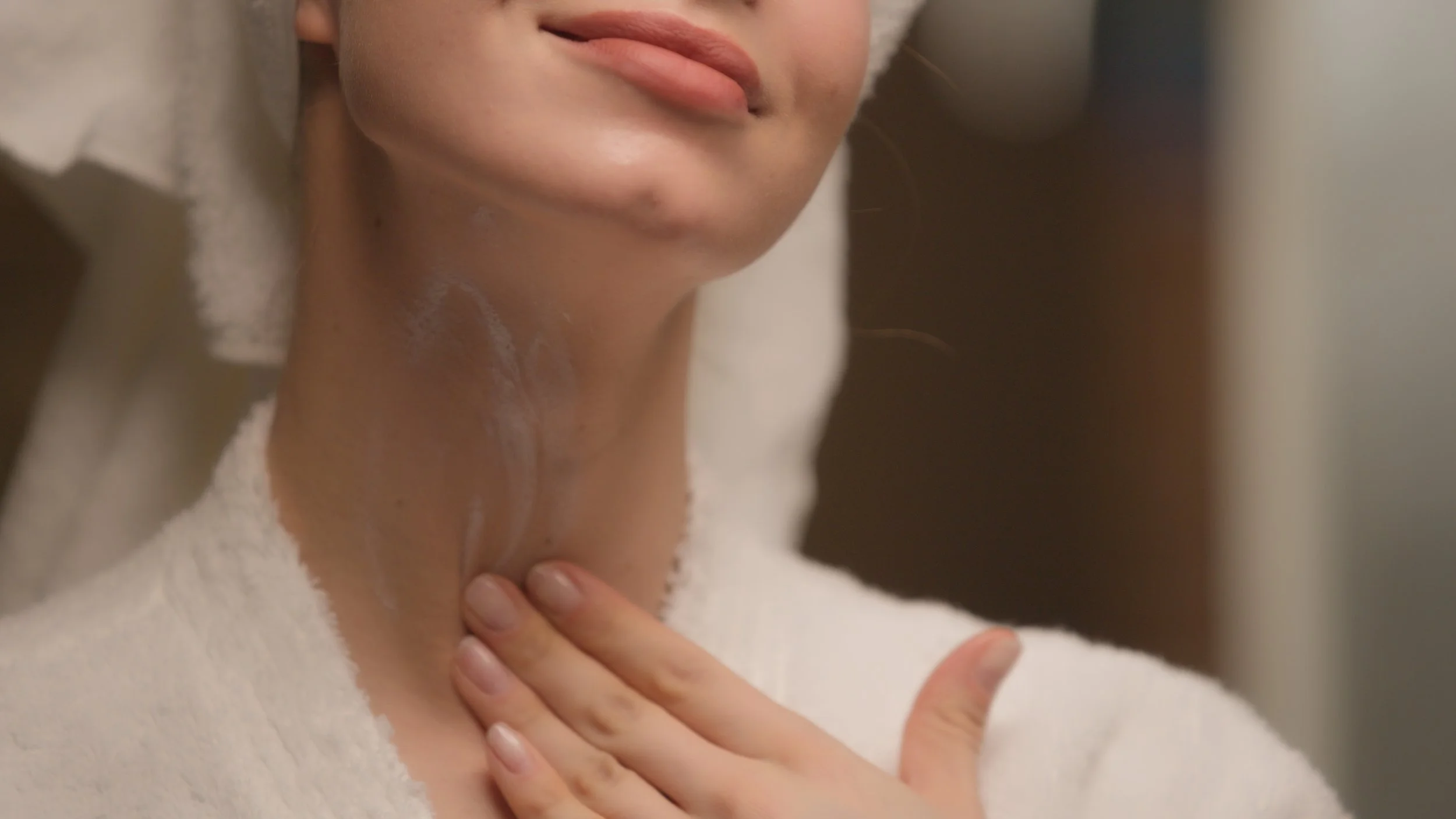 Best neck creams for firmer, smoother skin recommended by a skincare expert