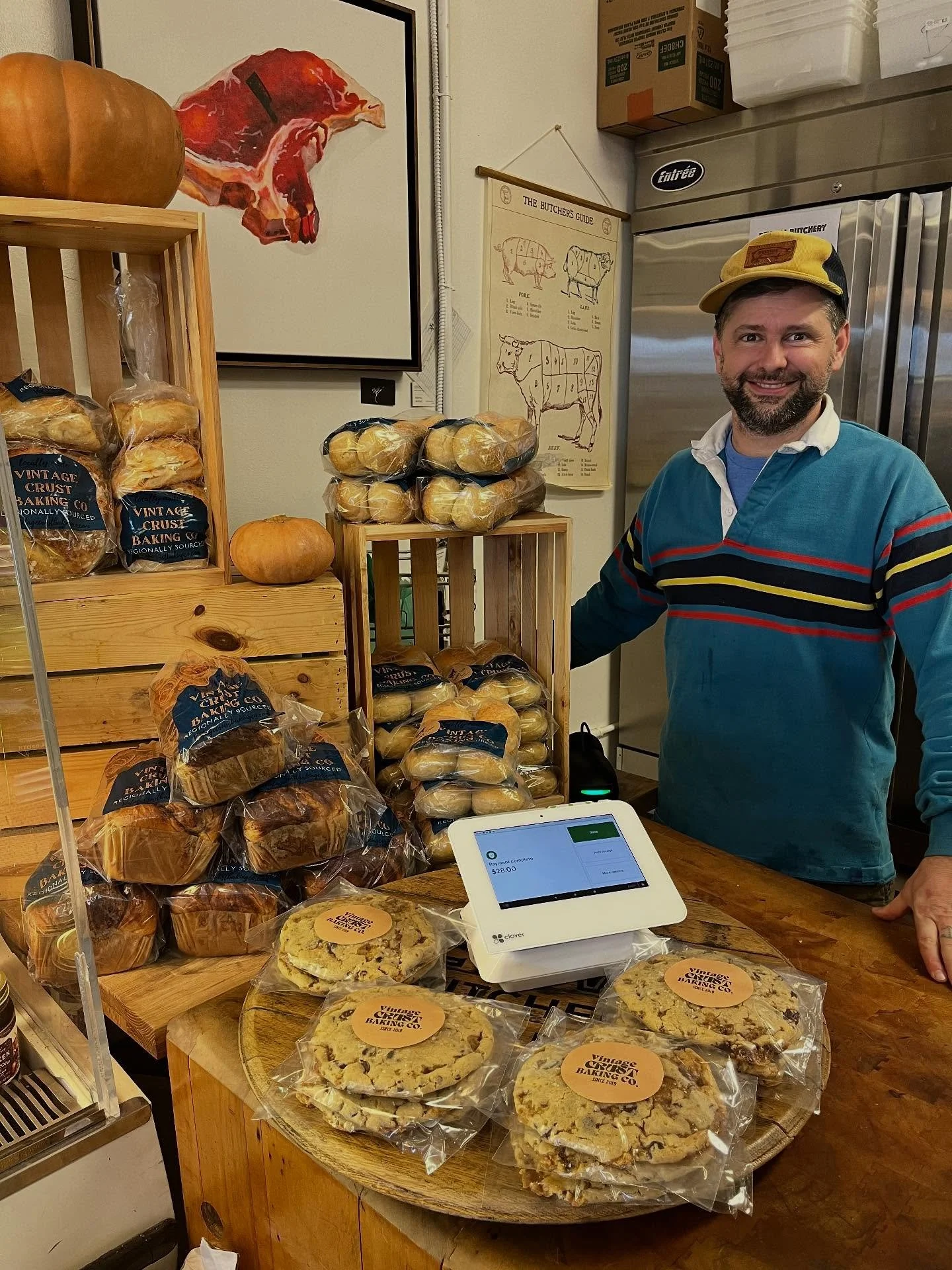 Fresh drop at your favorite butcher shop @revivalbutchery get it while it&rsquo;s good! #vintagecrustbakingco #freshbread #shopsmall #shoplocal #revivalbutchery