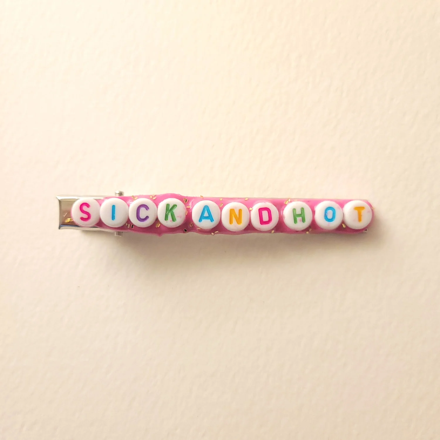 sick and hot hair clip