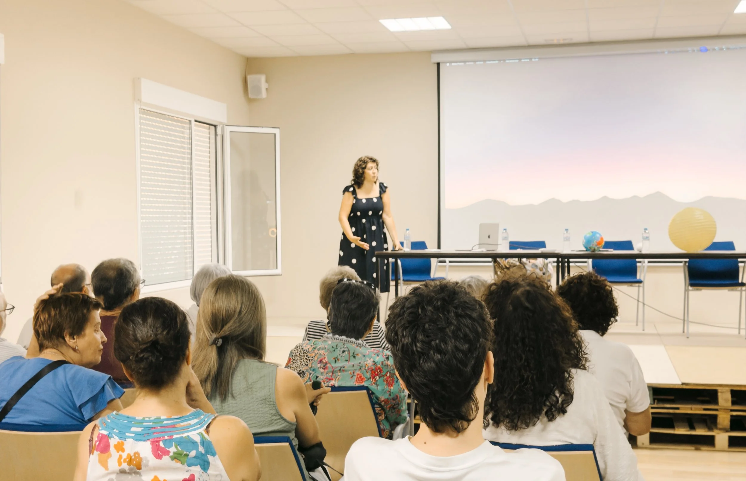 Charla sobre el Eclipse con Carla Vidal