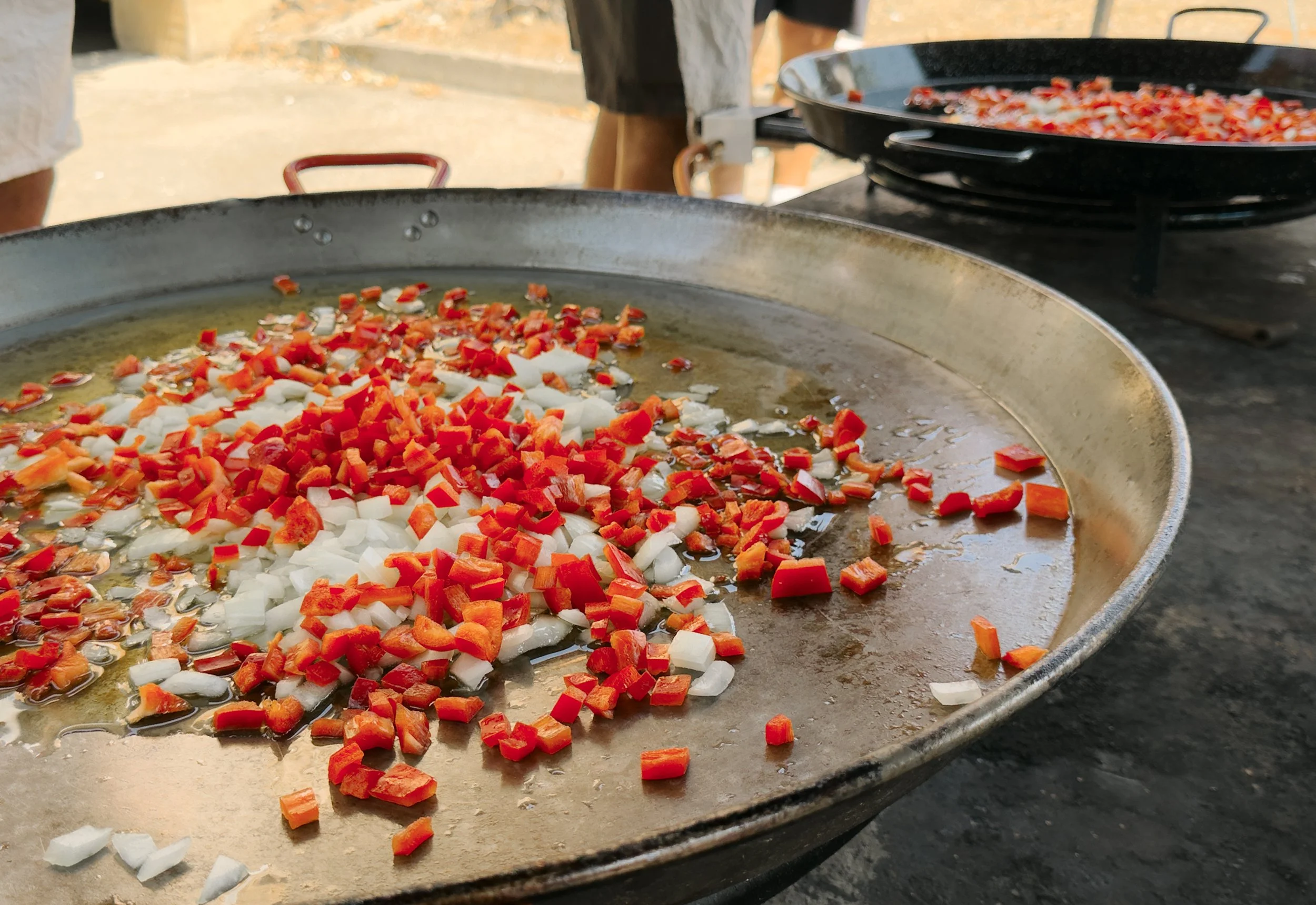 El gran día de convivencia: paellas, tradición y bailes para cerrar la VI Semana Cultural