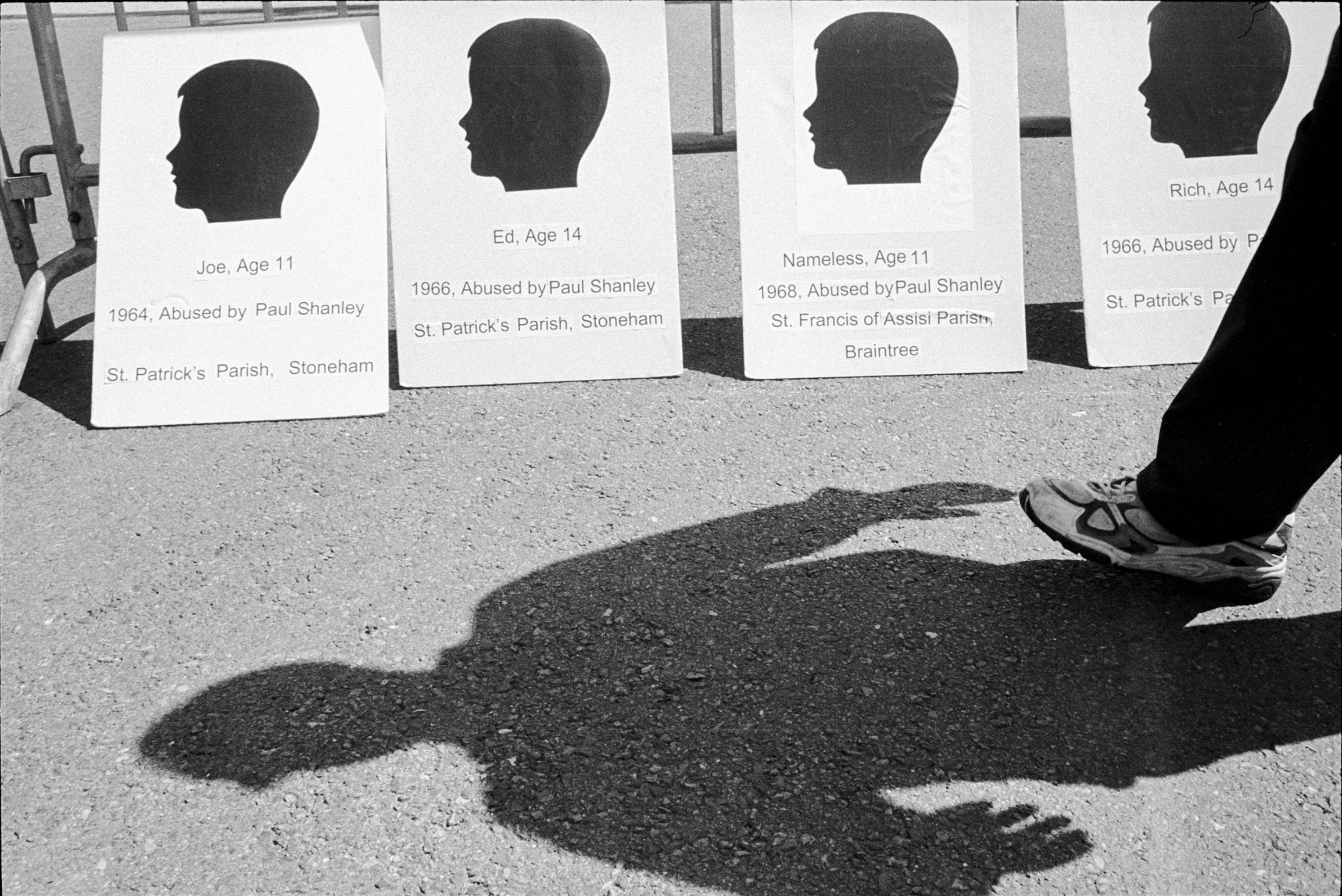 501.29 Silhouette Heads ©Lisa Kessler.jpg