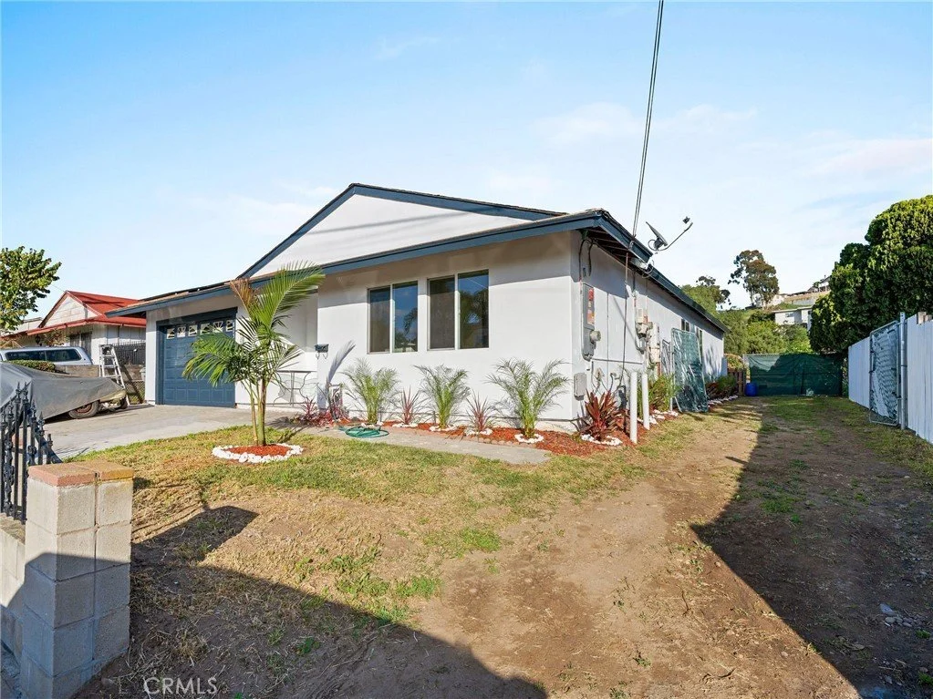 825 51st, San Diego, CA 92114