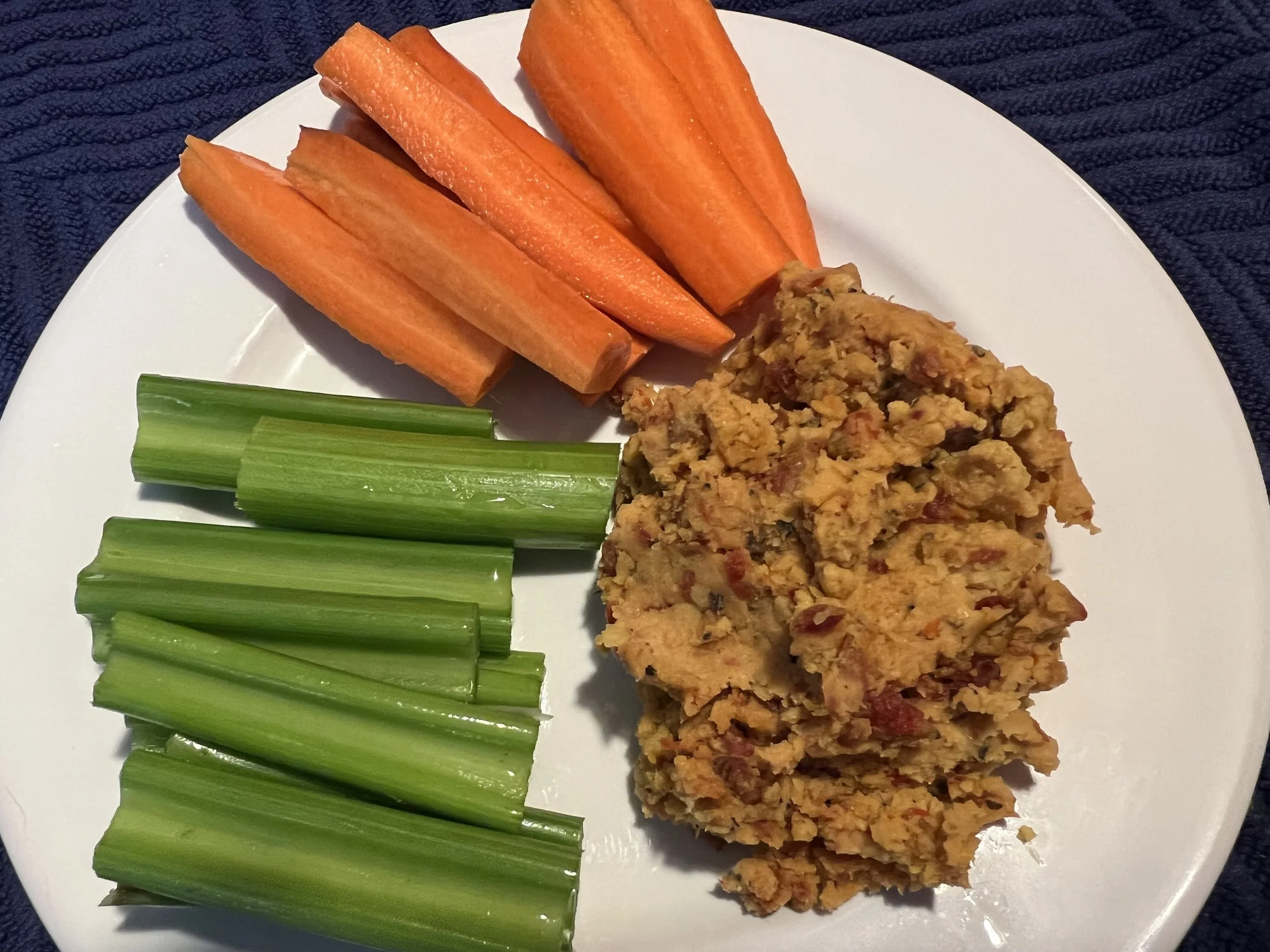 Sundried Tomato & Garlic Hummus