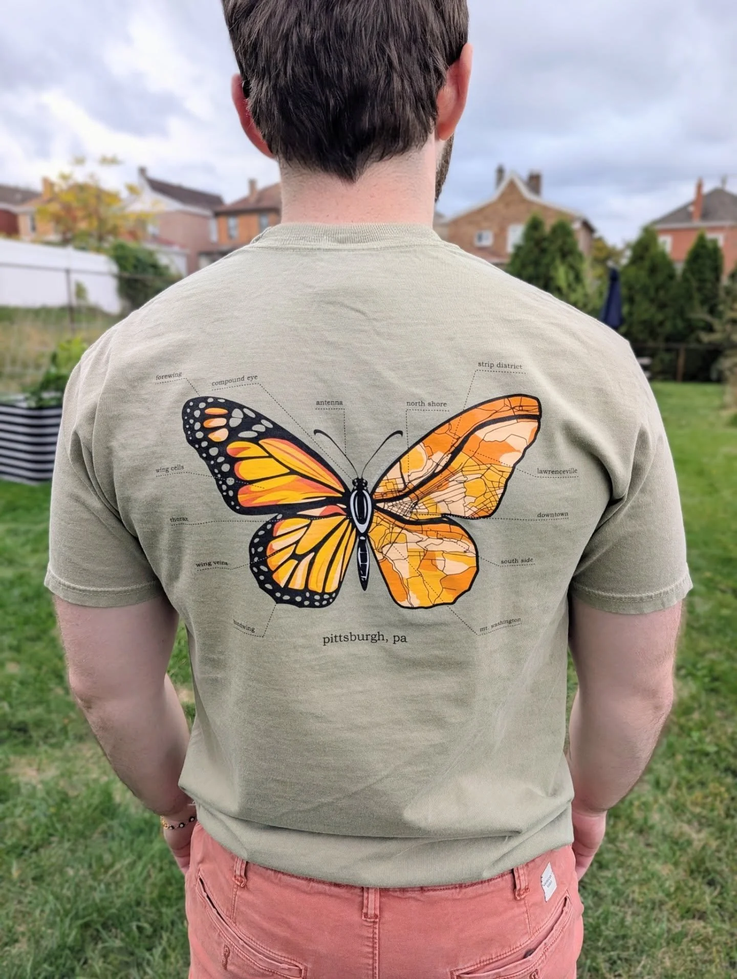 You asked for it....the butterfly Pittsburgh maps are now available in tshirts! Union printed on @comfort_colors shirts by the lovely folks at @cwpress, these shirts turned out even better than I hoped. Peep the Steel City inspired compass on the fro