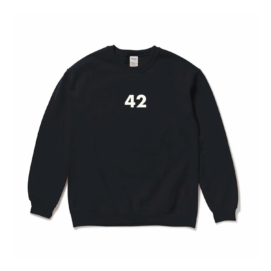 Black_Sweatshirt_front.jpg