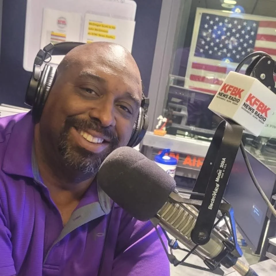 Scott Robinson here, I&rsquo;m at it again! I&rsquo;ll be subbing for Pat Walsh tonight on KFBK 1530 from 8:00 to 10:00 PST. Listen on 1530 AM, 93.1 FM or on your FREE iHeart app! 

Be sure to check it out and if I&rsquo;m talking about something you