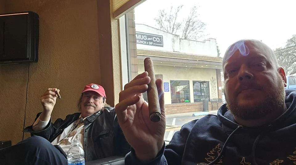 Hanging out with Tommy Elledge, one of our loyal listeners.  His final day in town, before heading back to Idaho via an errand in LA.