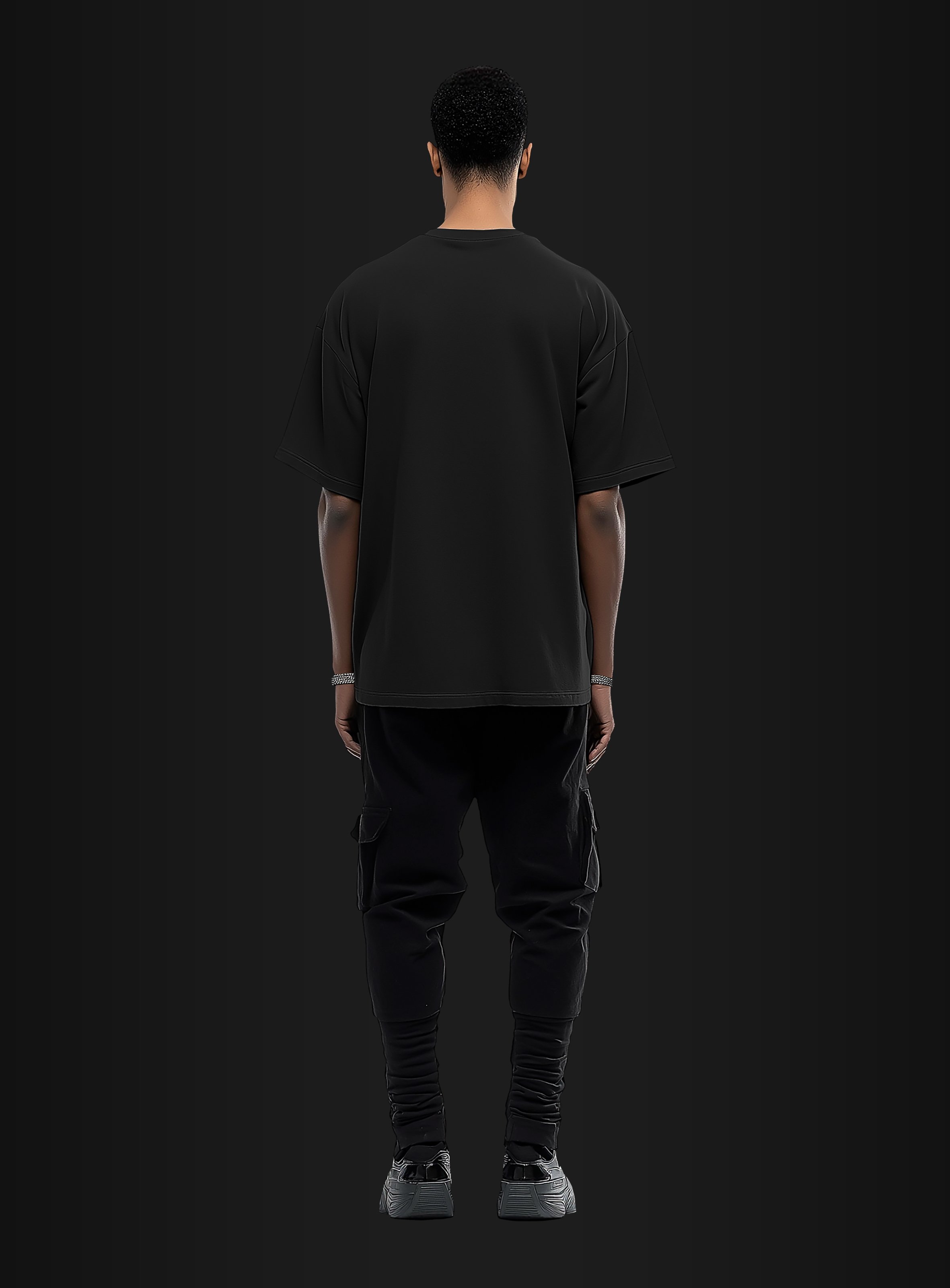 pro_back_model.jpg
