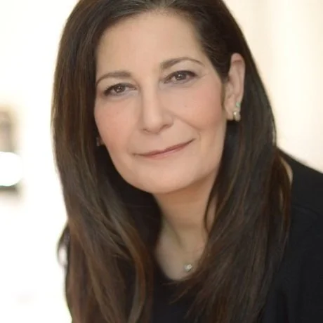 Stephanie Feuer Co-Founder & Chair of the Board, World Taste & Smell Association