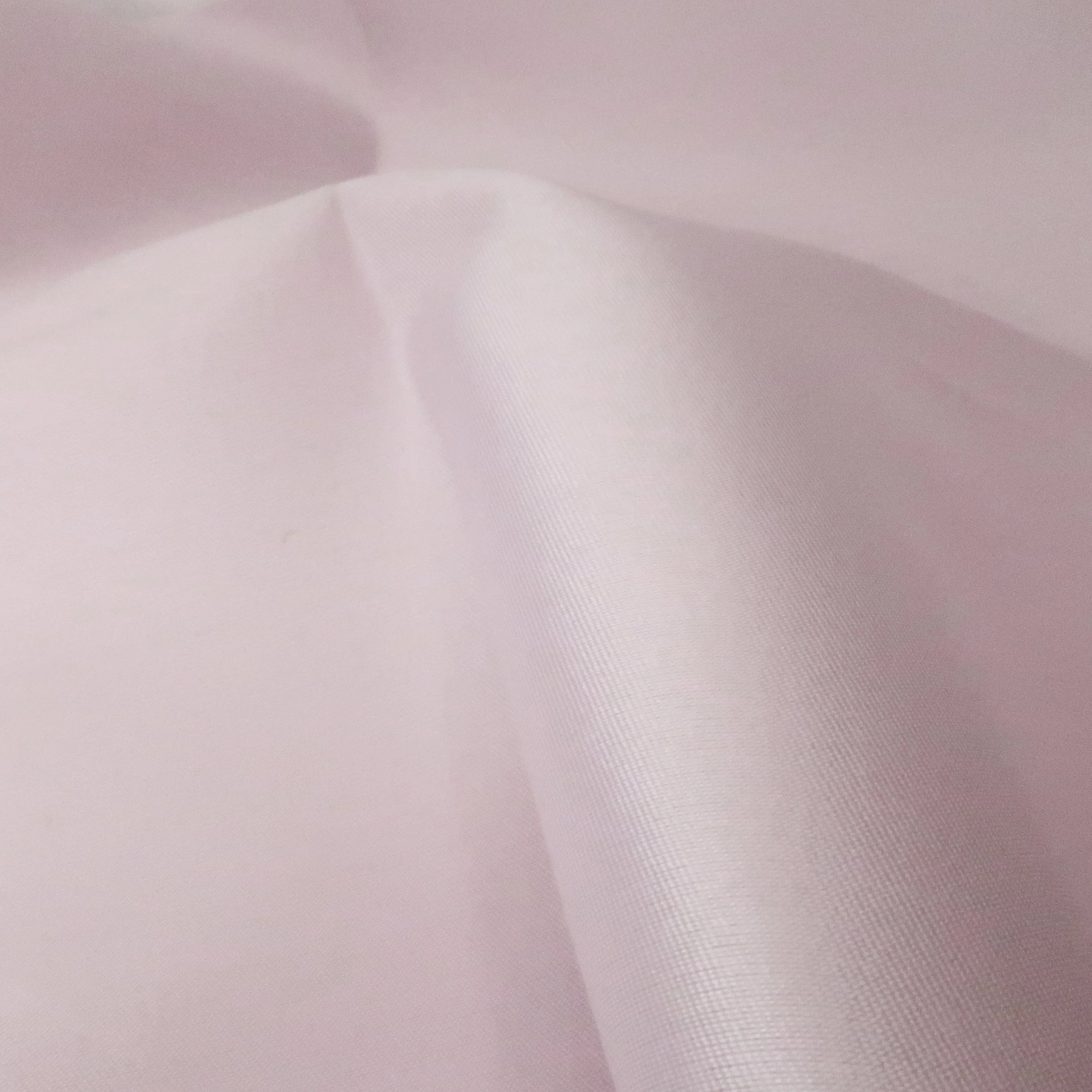 Pale lilac silk wool blend suiting fabric