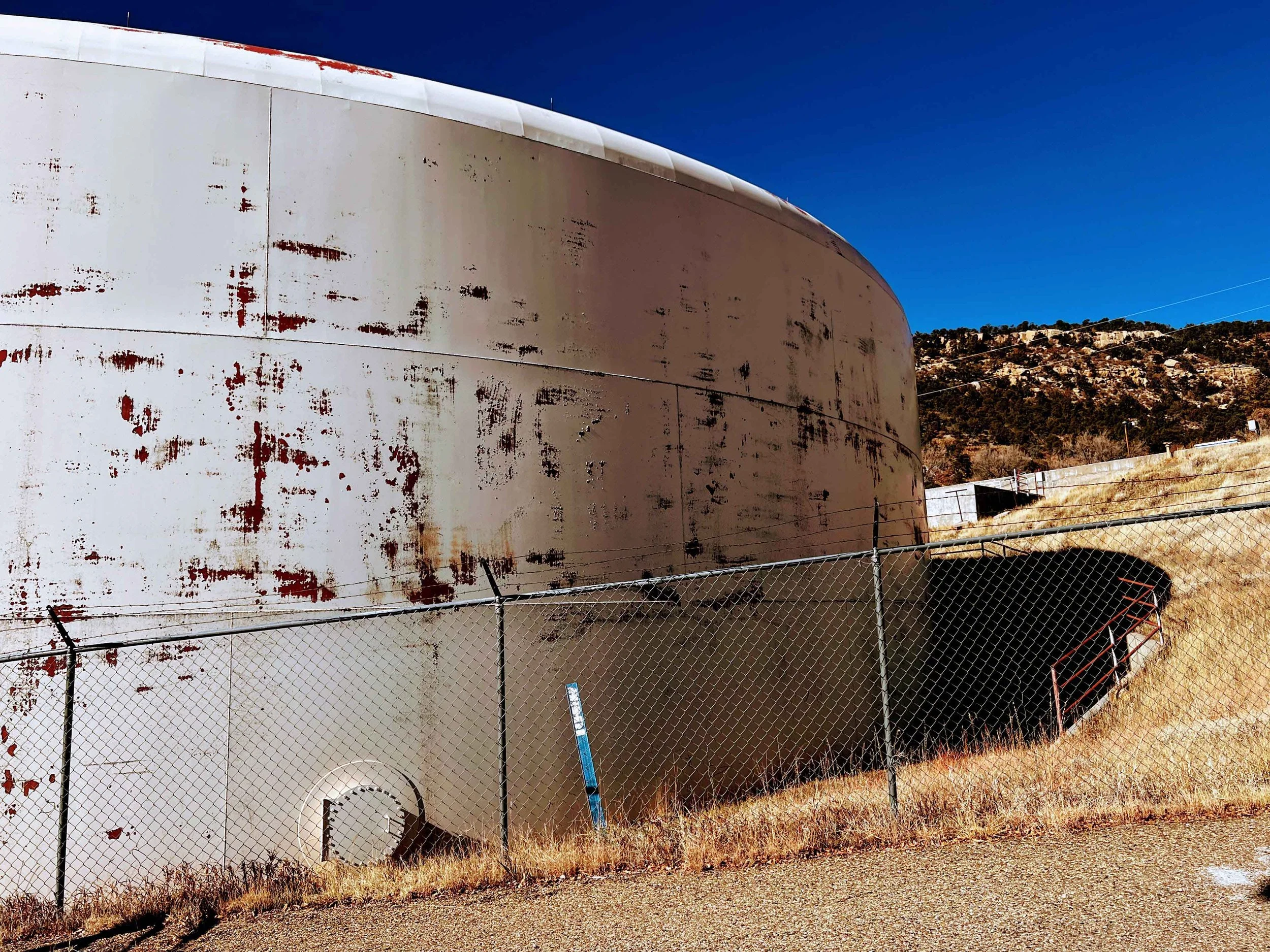 2024-Raton-Water-Tower-Film-Location-Raton-Ann-Theis-03.jpg