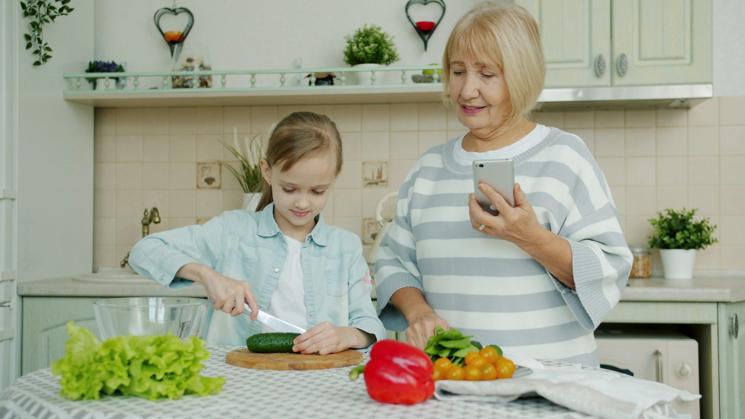 50 Helpful Tech Tools for Seniors