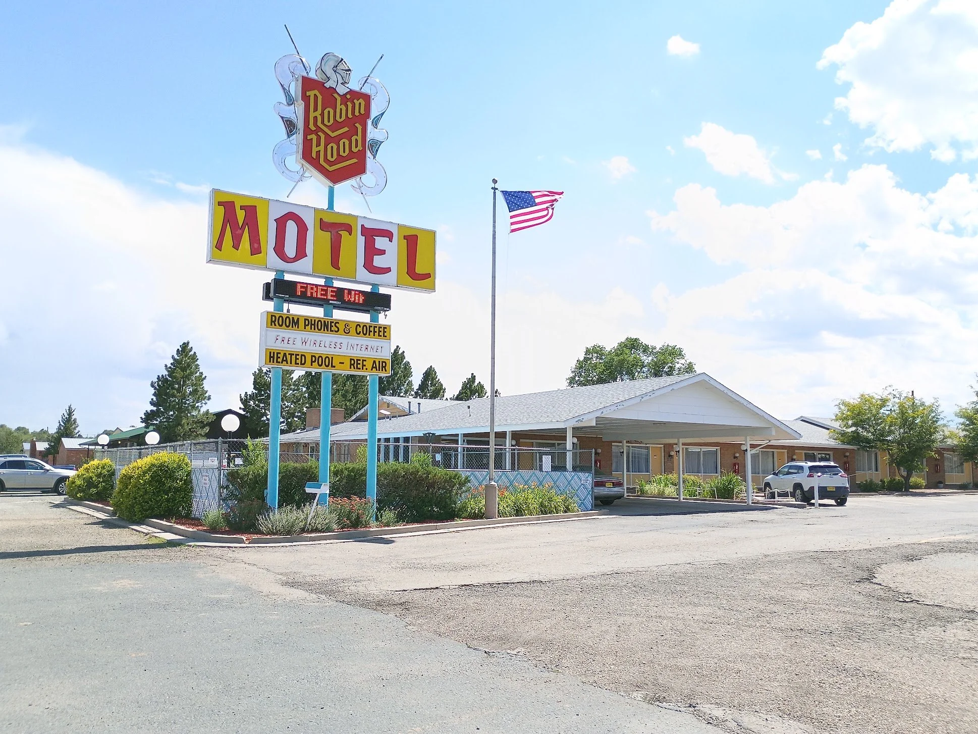 robinhood motel 2026 2.jpg
