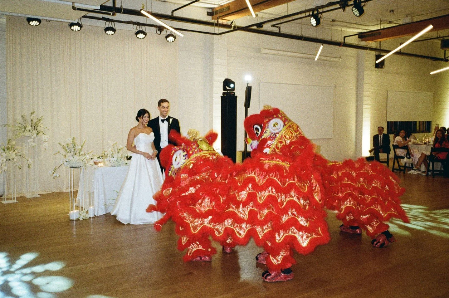 2025 was all about love in every form&mdash;blended traditions, family coming together, and guests feeling truly at home. &hearts;️✨

This wedding in particular left me nearly in tears - it was truly beautiful to be immersed in such a rich and vibran