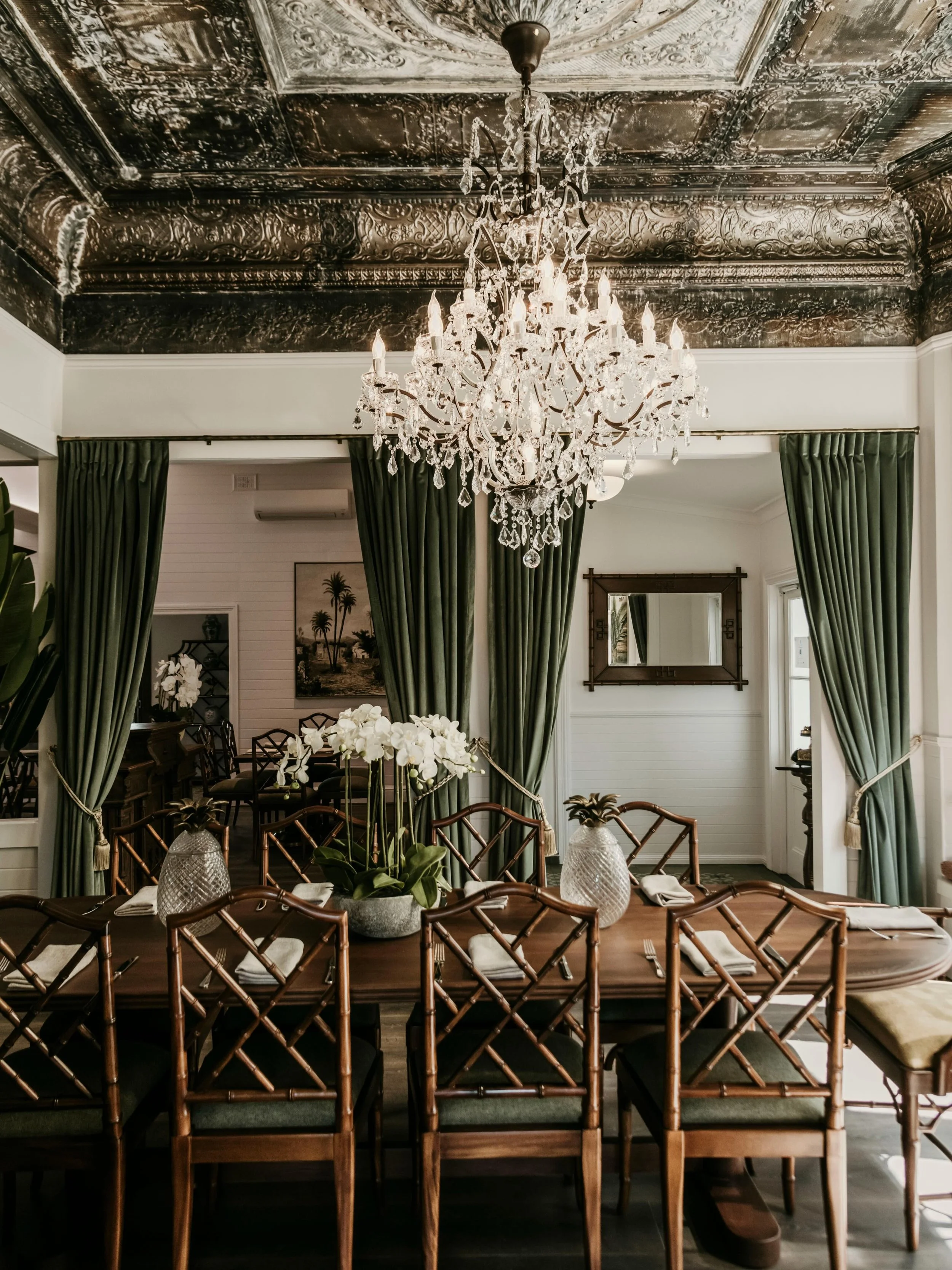 It&rsquo;s not only the river verandah that has breathtaking views - the chandelier dining room takes your breath away.