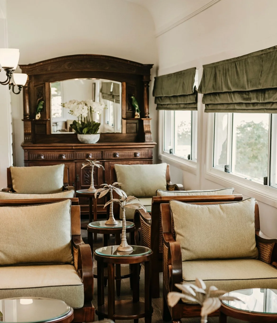 Lounge area with bahamas chairs and tables