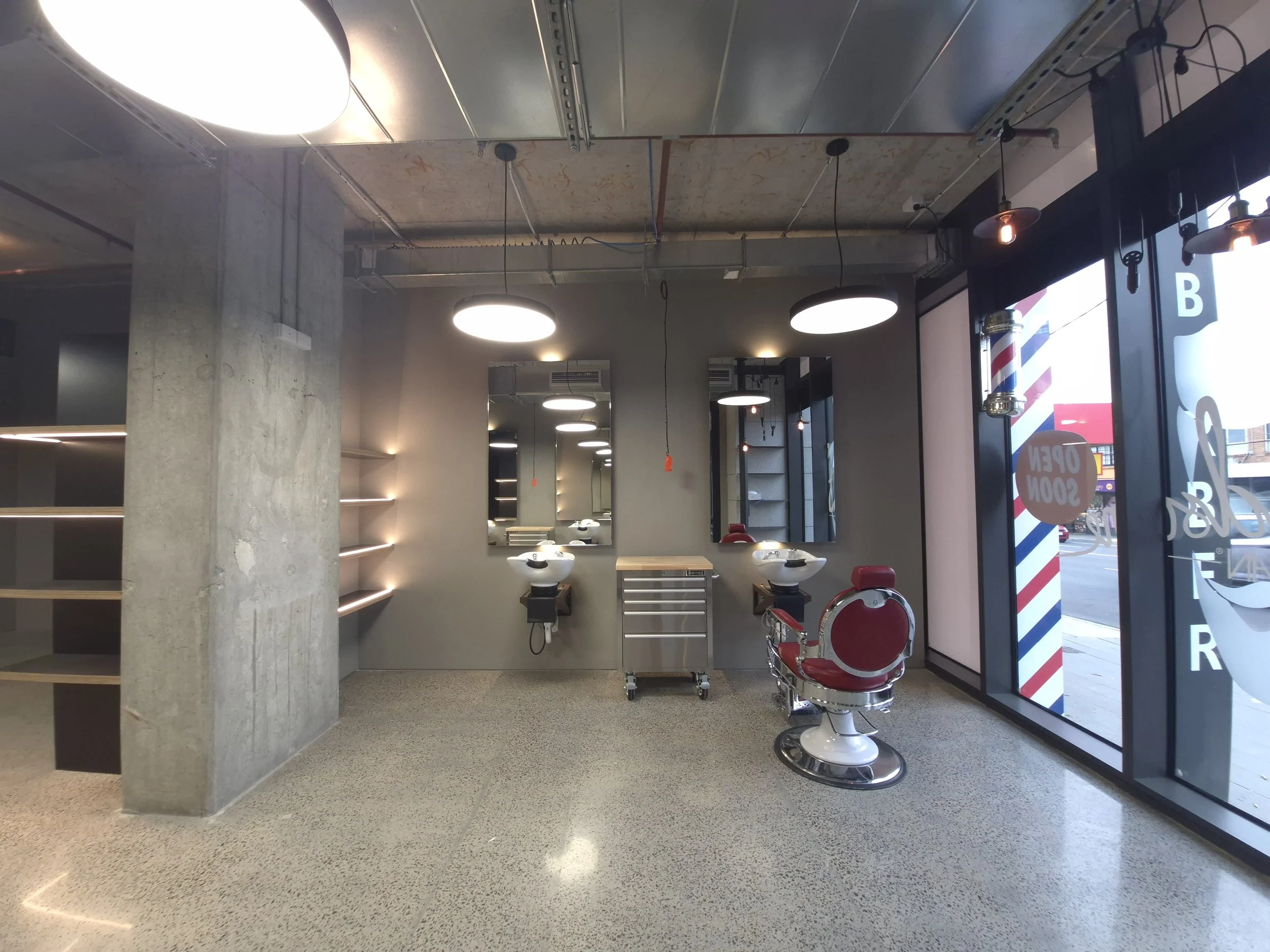 BARBER SHOP