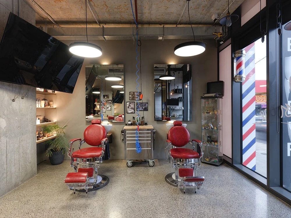 BARBER SHOP