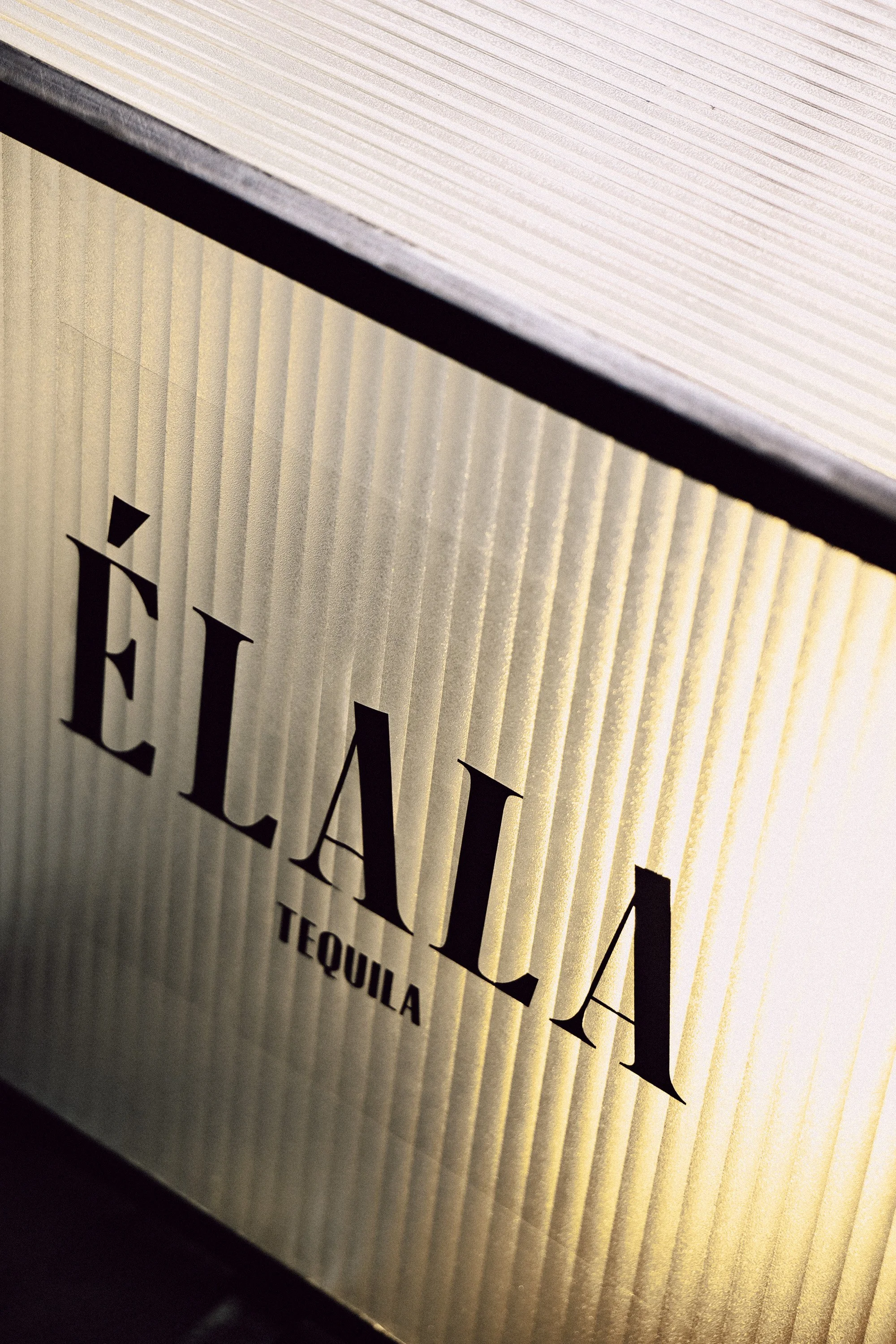 08_ÉLALA_Tequila.jpg