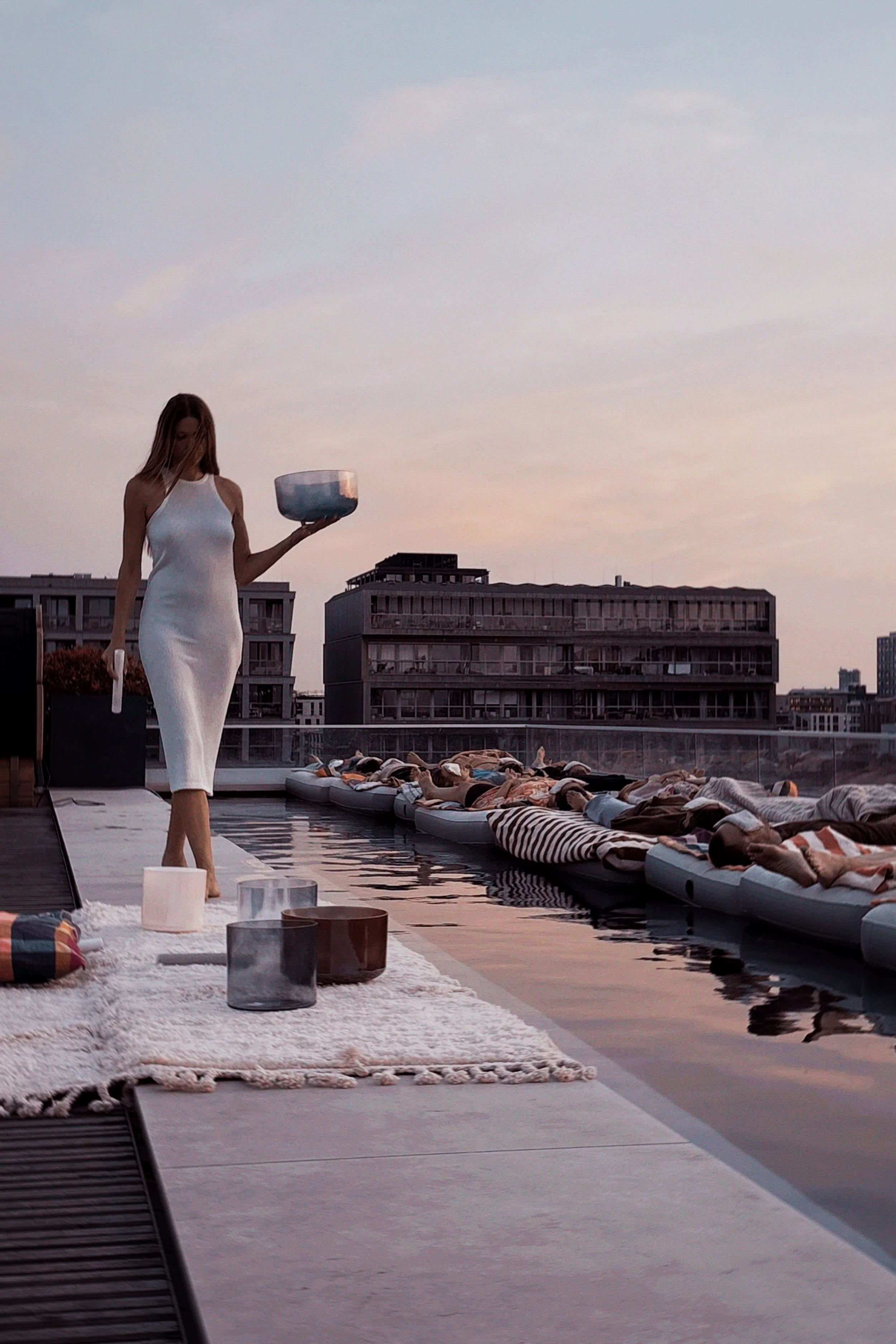 Floating Sound Bath (morning)