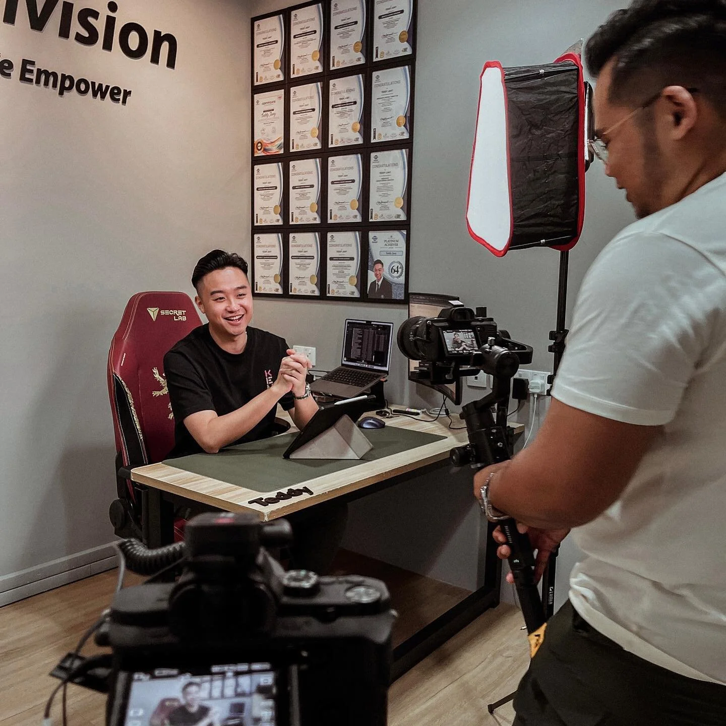 Half the year has passed in just a blink of an eye! Very grateful for all the opportunities given to me &amp; the team over the last 6 months. Super stoked for what&rsquo;s to come in the second half of 2022 🙌🏻

Teddy Juay
www.homeseekerssg.com

#H