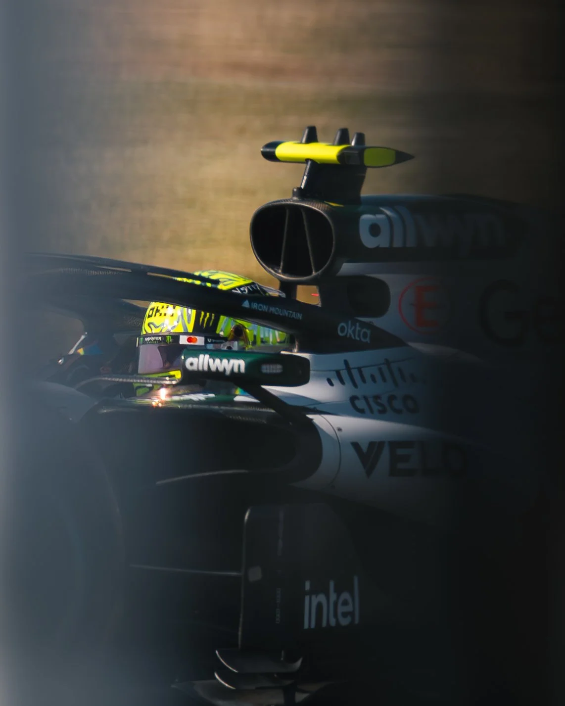 JPR05596-Enhanced-NR.JPG