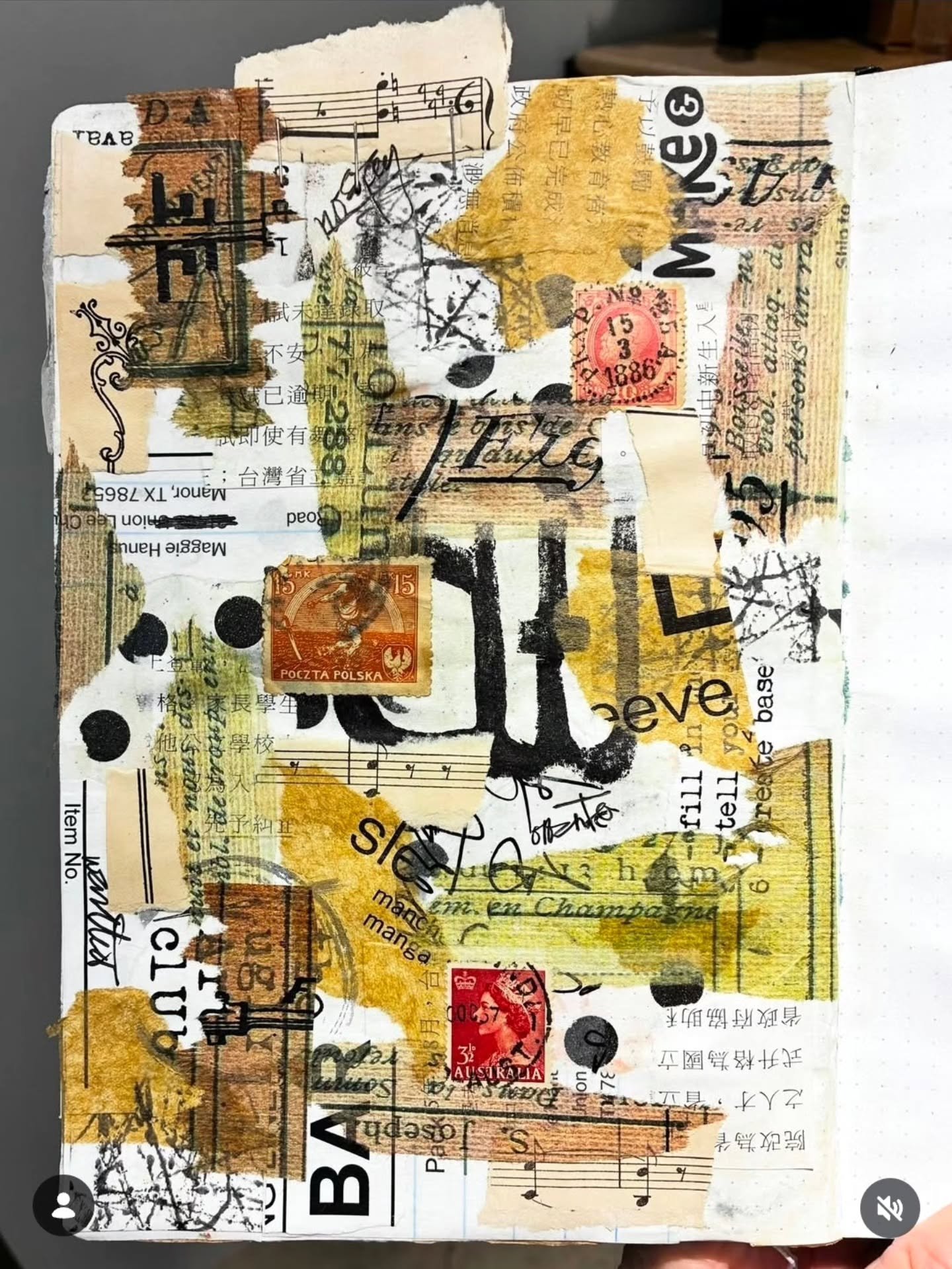 Love this take on our community board + tab Inspo from @earthn.art Maggie! She really honed in on the essence of @deedeecatron's tutorial and did such a STELLAR job. 

#tuacTabIt is going strong this month. How're you tabbing along? 

P.S. our subscr