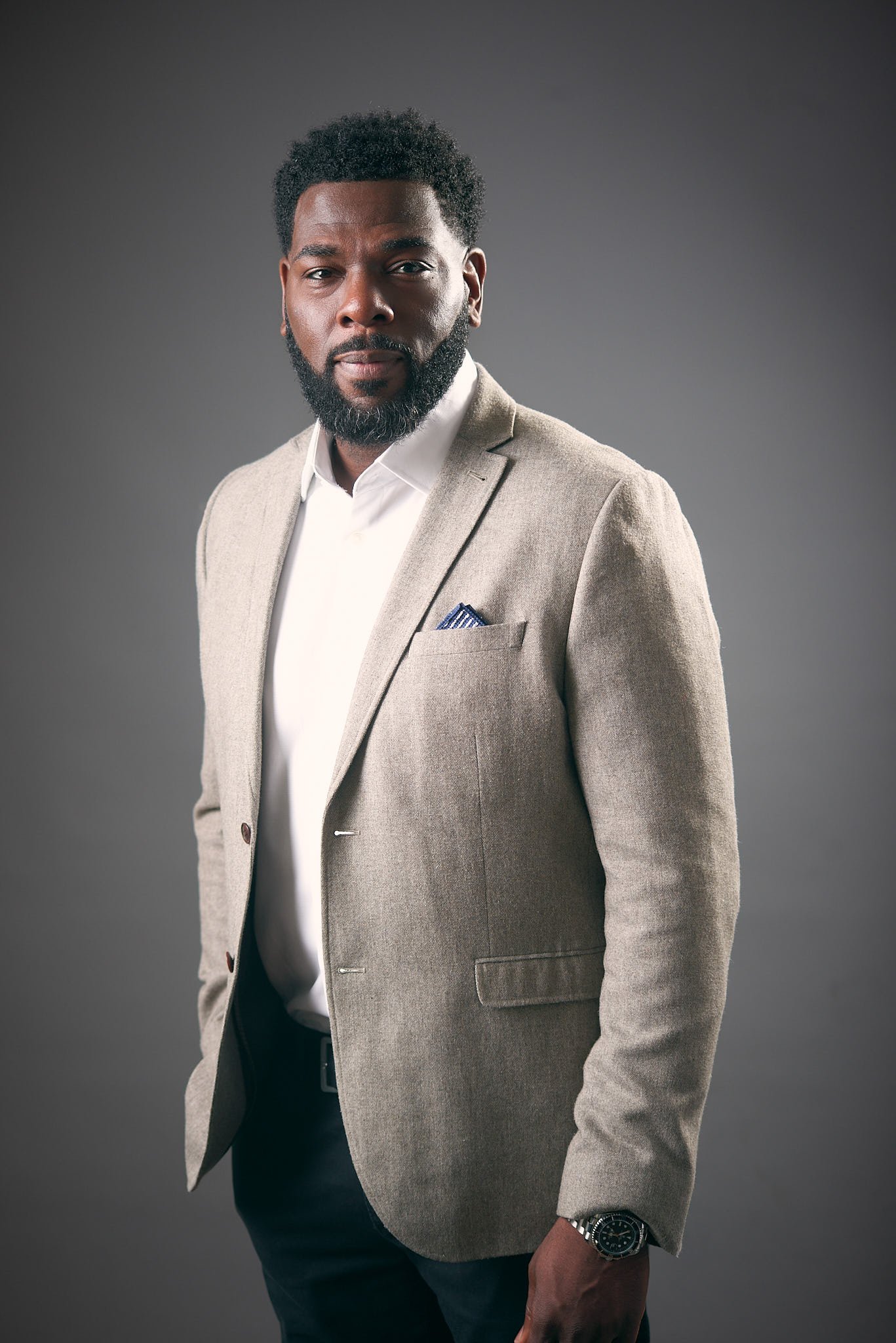 Nathan Edwards-Ryan Hall - Ryan Hall Studios-Photographer-personal branding Photographer-headshots.jpg