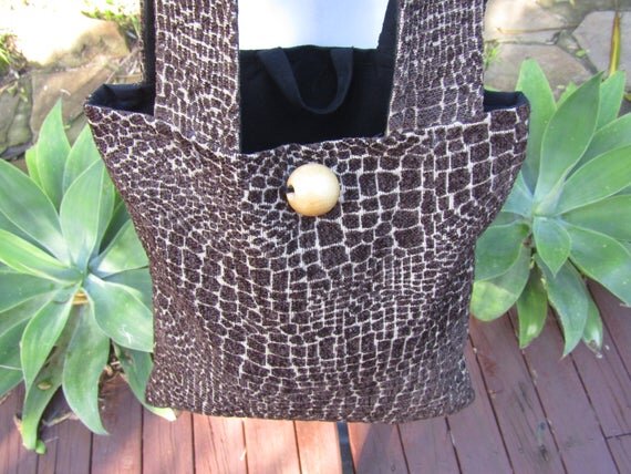 https://i.etsystatic.com/19566095/r/il/0e3b6c/1943069068/il_570xN.1943069068_nzaw.jpg