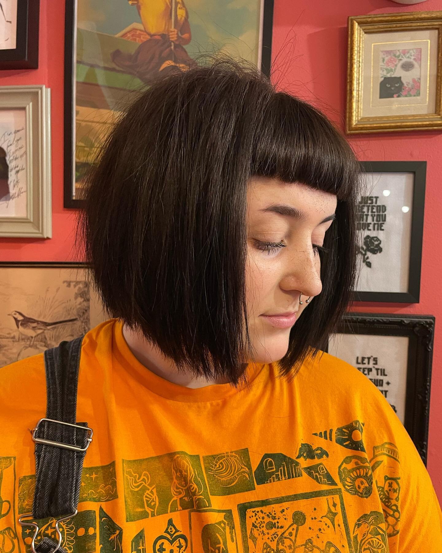 &ldquo;I can't drown my demons, they know how to swim&rdquo;
.
.
.
.
.
✂️ Hair by Becca @heartbreakhairclub 
#hair #hairdressing #manchester #manchesterhairdresser #hairstylist #haircolourist #stylist #haircut #bob #choppybob #bluntfringe #grownupemo