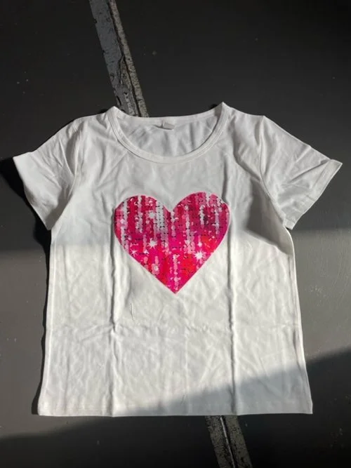 Pink Sparkle Hear Shirts - 14 Total
x4 - Size 12
x2 - Size 11
x2 - Size 10
x2 - Size 9
x4 - Size 8