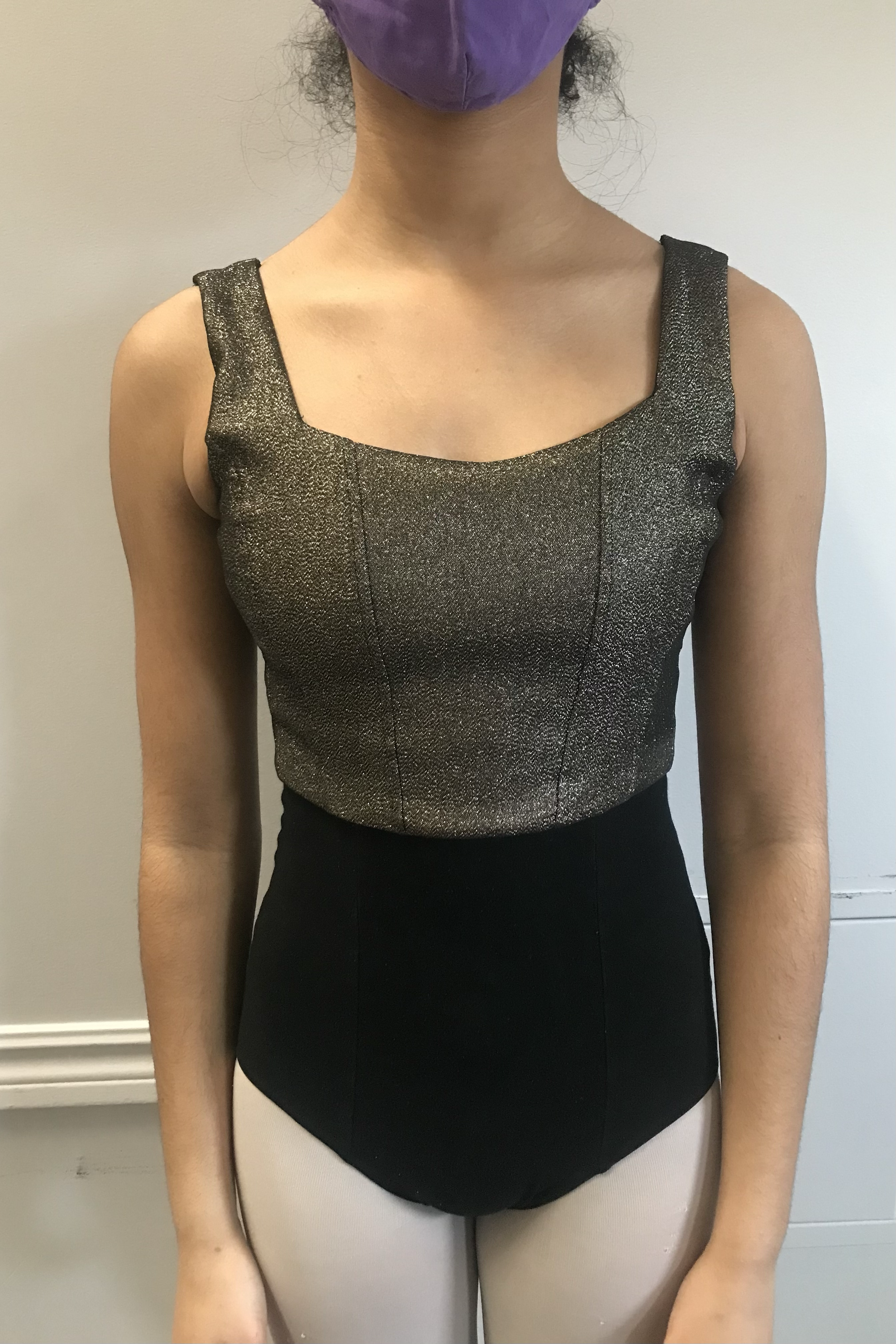 Black & gold sparkle tops - 3 total 
x1: size SM
x2: size XS