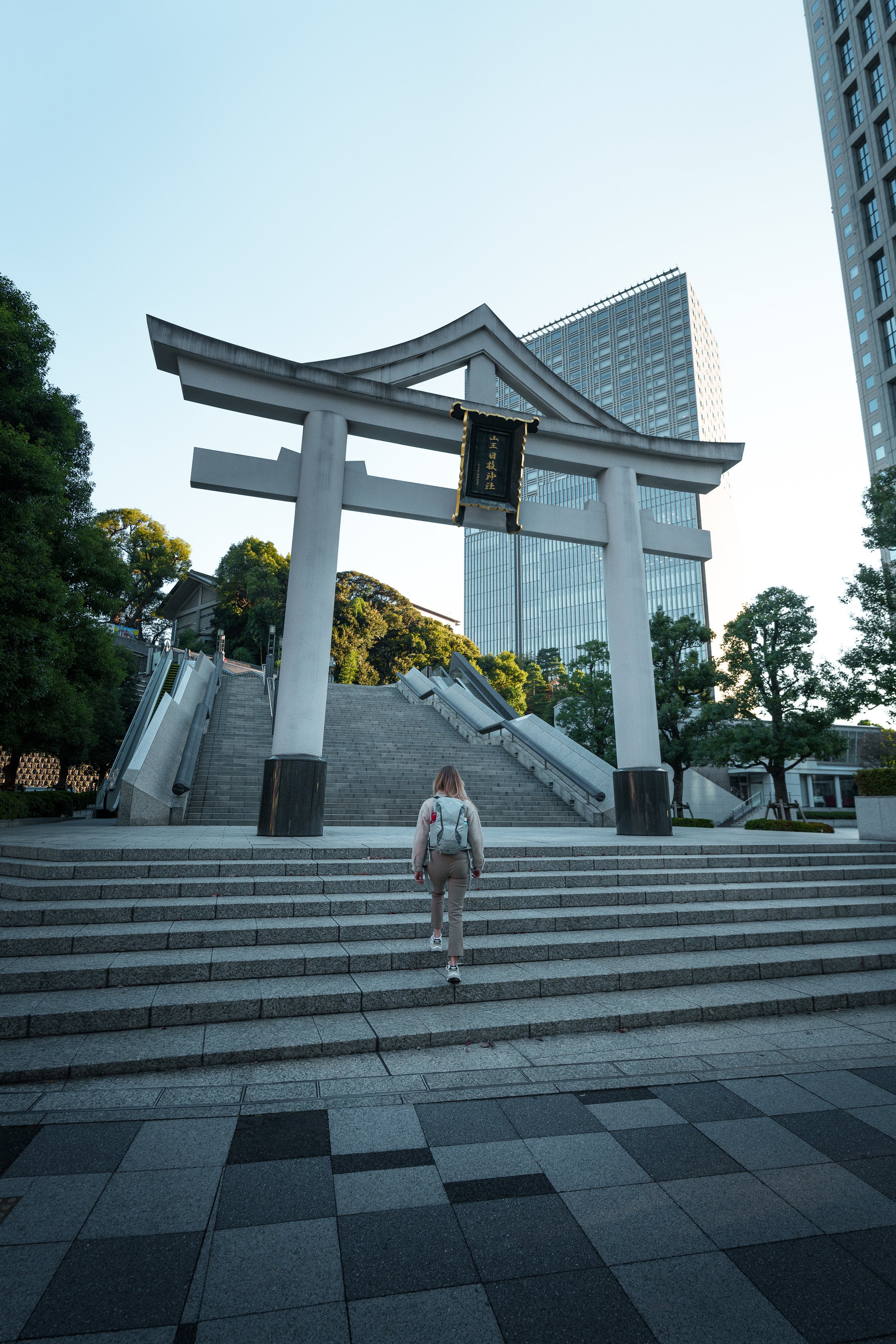 Throuh the city, Tokyo