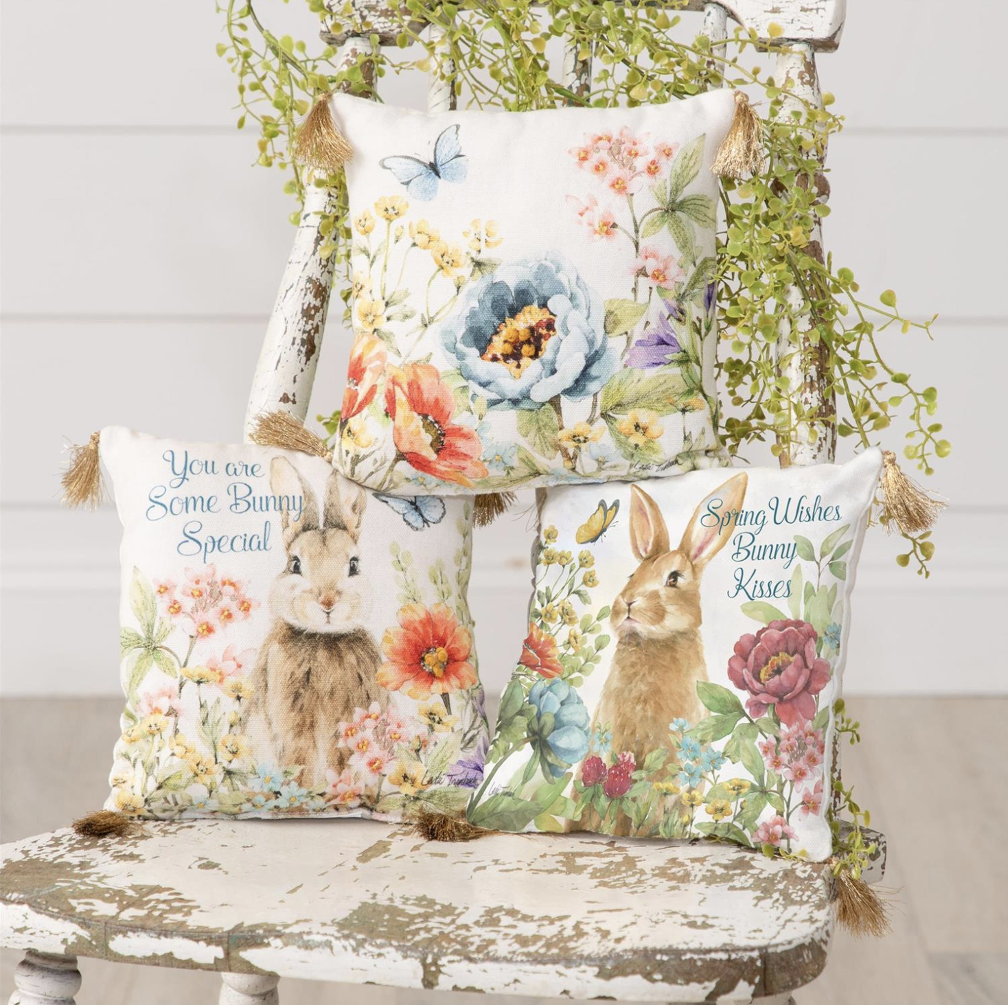 AUDREY'S HOME & GIFT – Spring Bunny