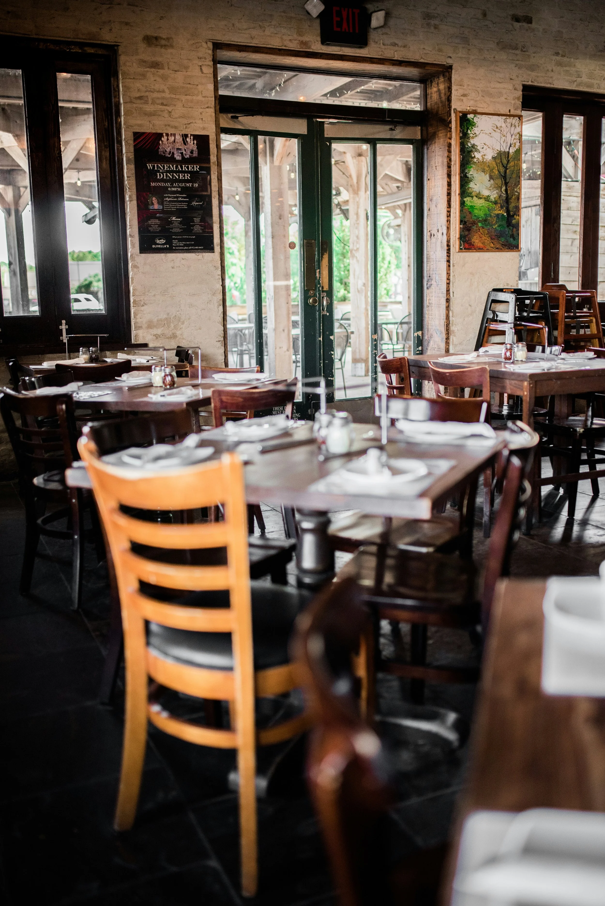 From Empty Tables to Full Plates: How to Turn Your Local Restaurant into the Talk of the Town